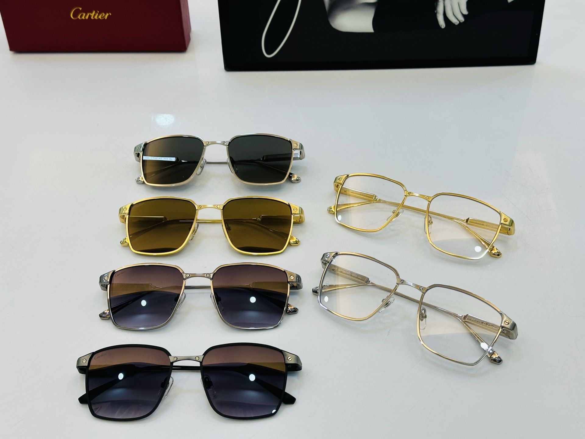 Cartie* 卡家 CT0614O 太阳镜 Size：54口19-145 工艺精湛气质十足！q男女同款