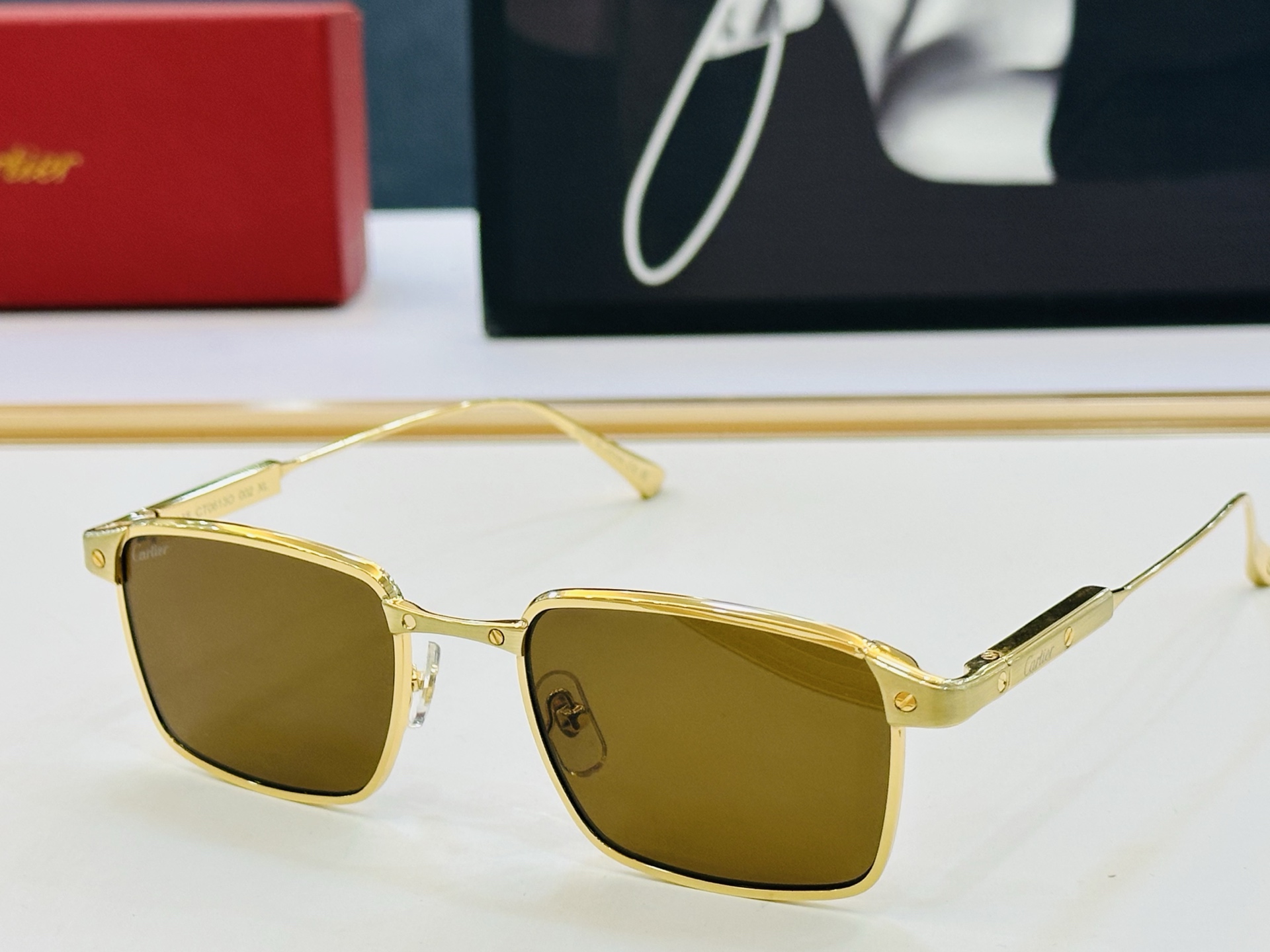 Cartie* 卡家 CT0613O太阳镜 Size：53口20-145 工艺精湛气质十足！q男女同款 