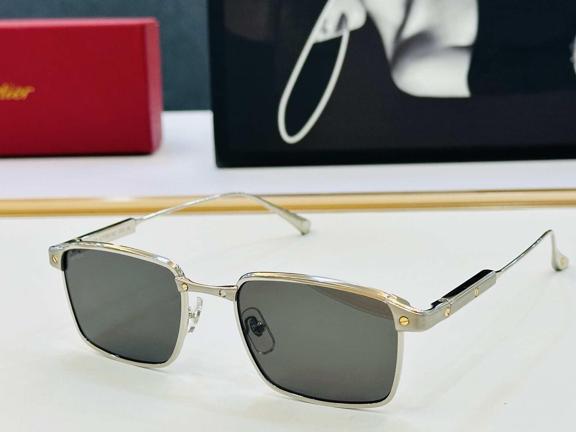 Cartie* 卡家 CT0613O太阳镜 Size：53口20-145 工艺精湛气质十足！q男女同款 