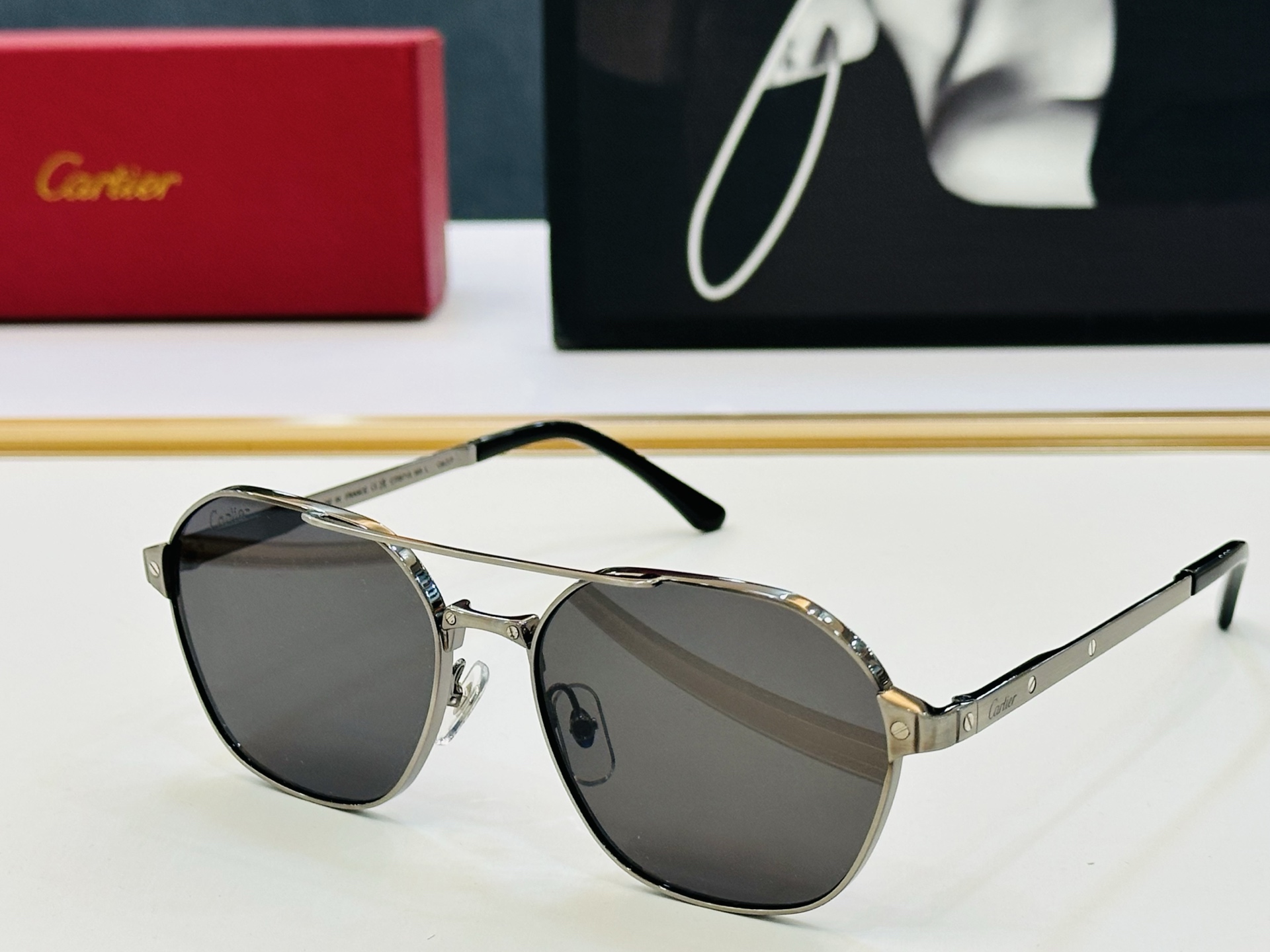 Cartie* 卡家 太阳镜 CT0571S Size：52口20-145 电镀工艺精湛气质十足！CC男