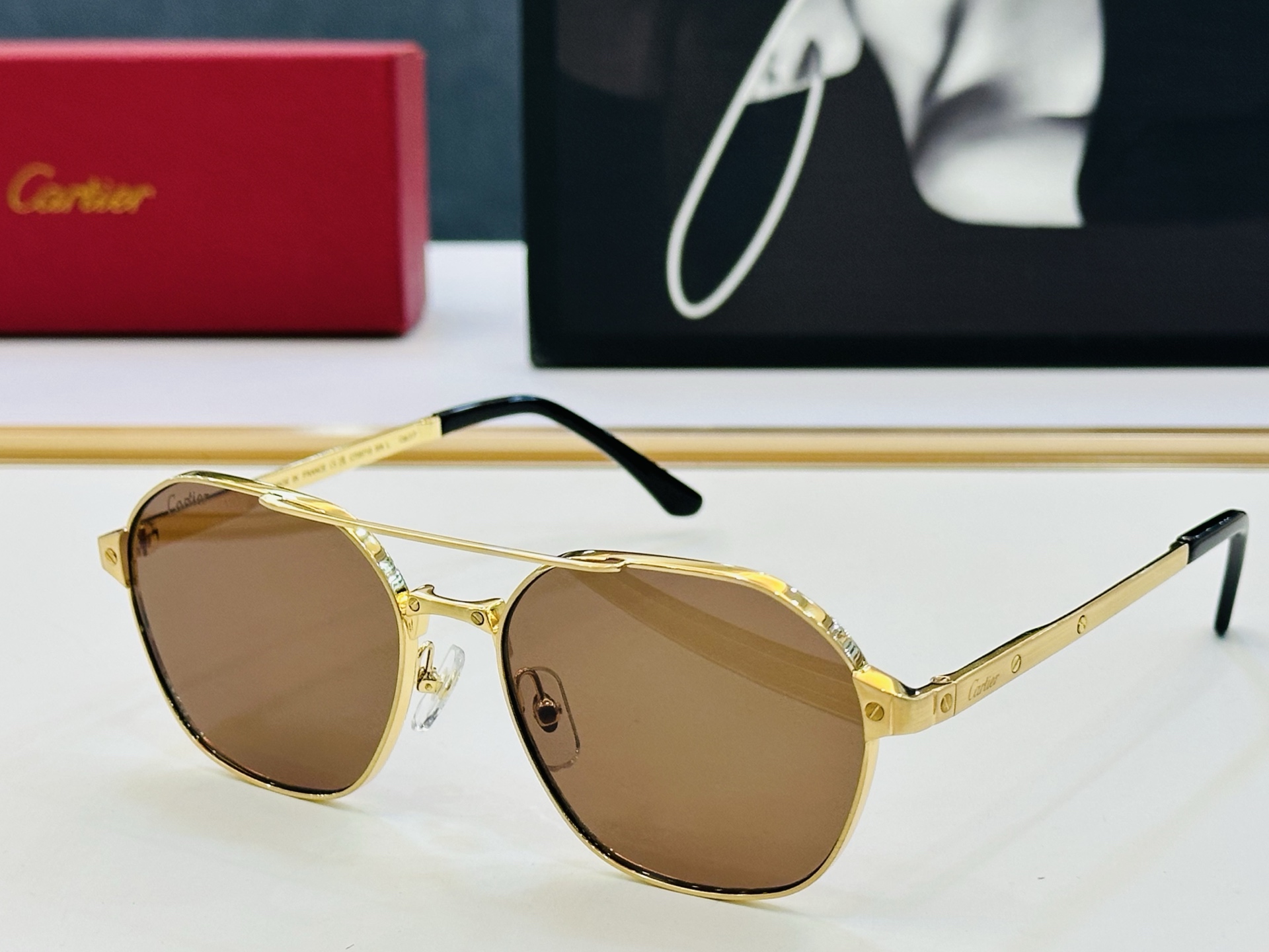 Cartie* 卡家 太阳镜 CT0571S Size：52口20-145 电镀工艺精湛气质十足！CC男