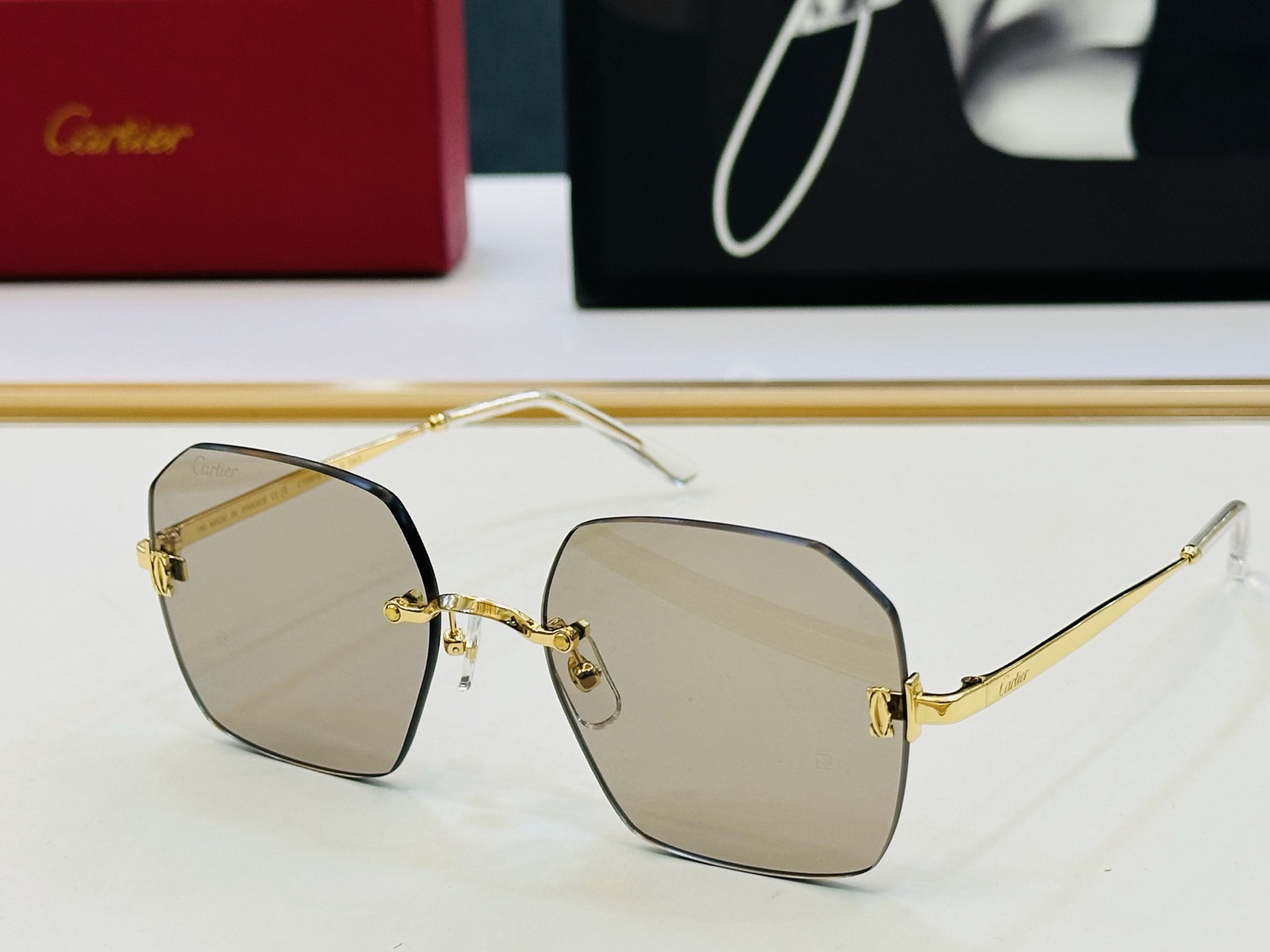 Cartie* 卡家 太阳镜 CT0591S Size：55口19-140 电镀工艺精湛气质十足！CC男