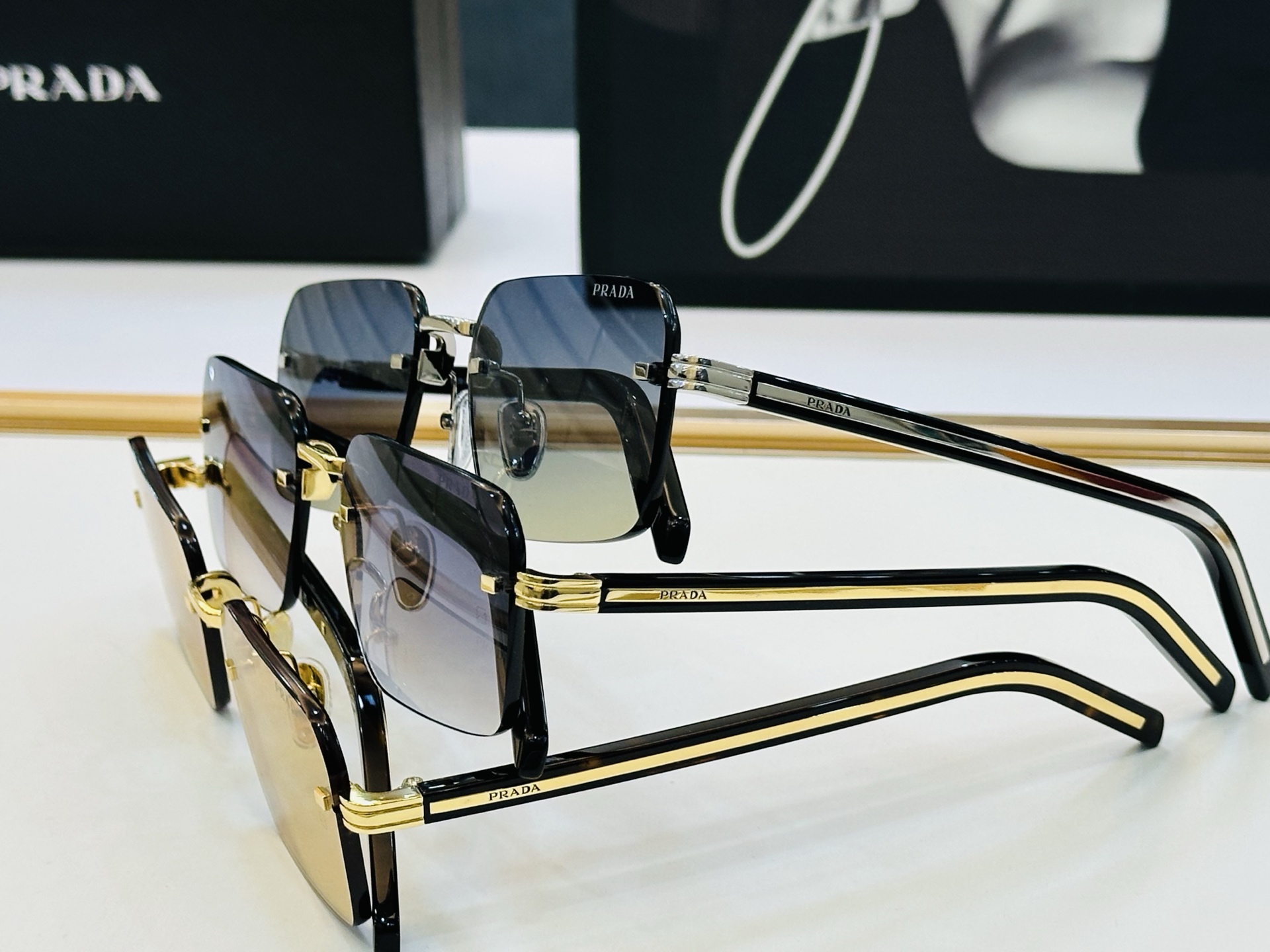 🔺PRAD*🔻普家 PR D55S Size：55口19-145 眼镜系列堪称精湛制作 彰显独特个性 C