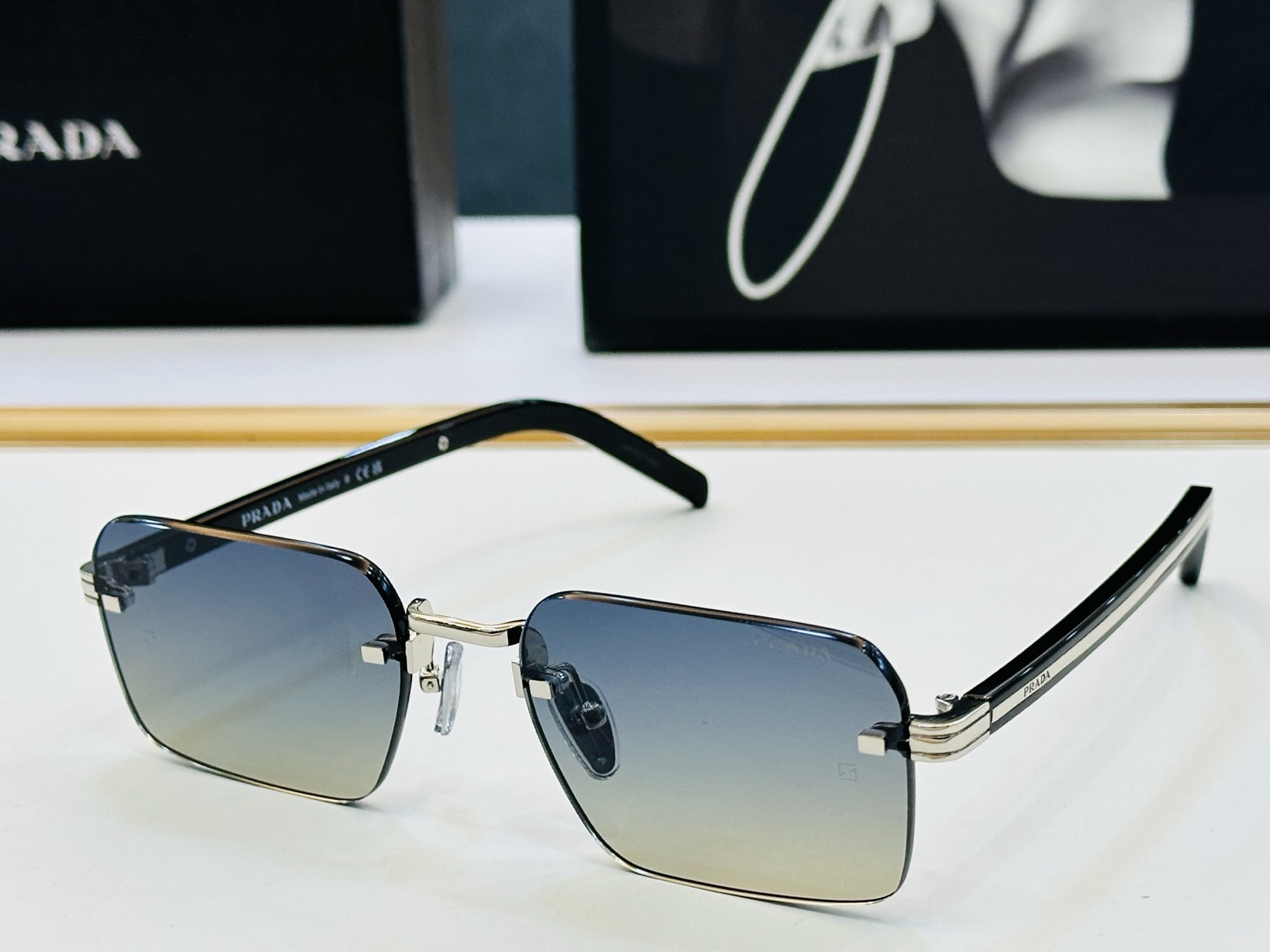 🔺PRAD*🔻普家 PR D55S Size：55口19-145 眼镜系列堪称精湛制作 彰显独特个性 C