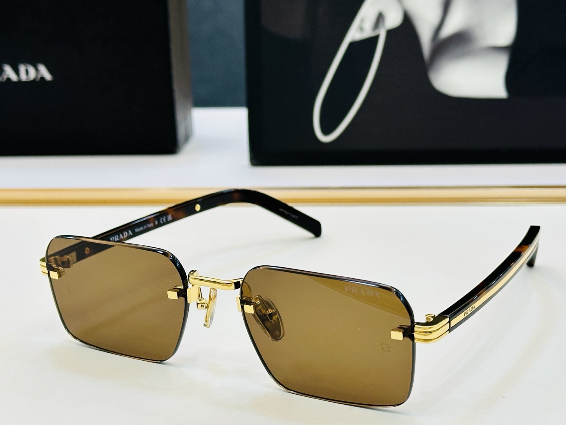 🔺PRAD*🔻普家 PR D55S Size：55口19-145 眼镜系列堪称精湛制作 彰显独特个性 C