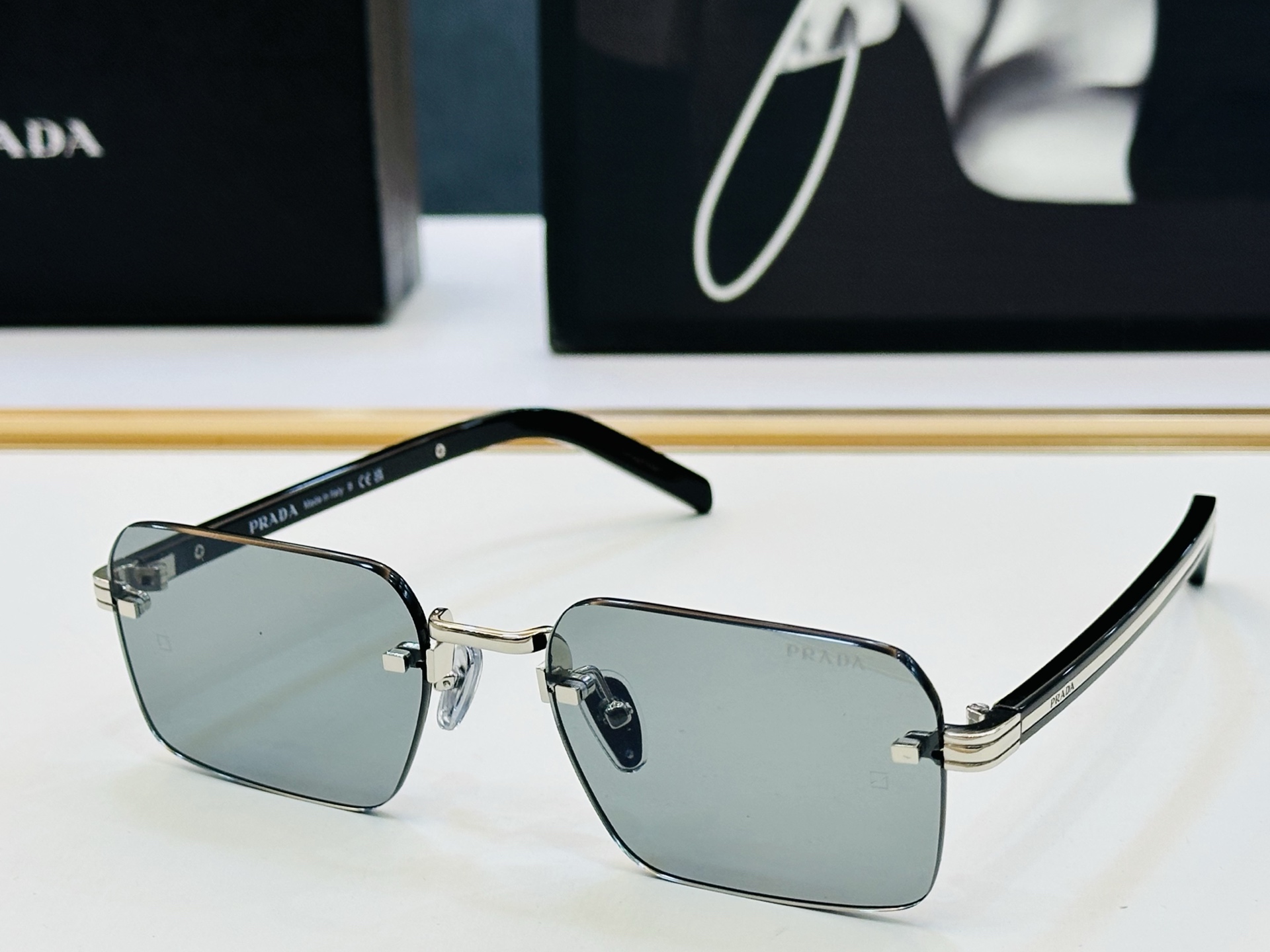 🔺PRAD*🔻普家 PR D55S Size：55口19-145 眼镜系列堪称精湛制作 彰显独特个性 C