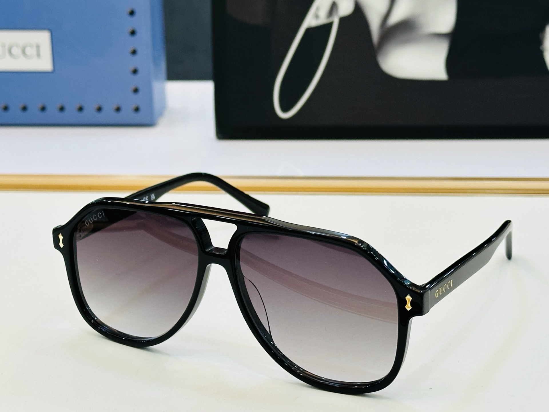 🔺GUCC*🔻 古家GG1042S Size：58口14-145 女士款 原版墨镜搭配镜框🔝🔝时尚靓丽 