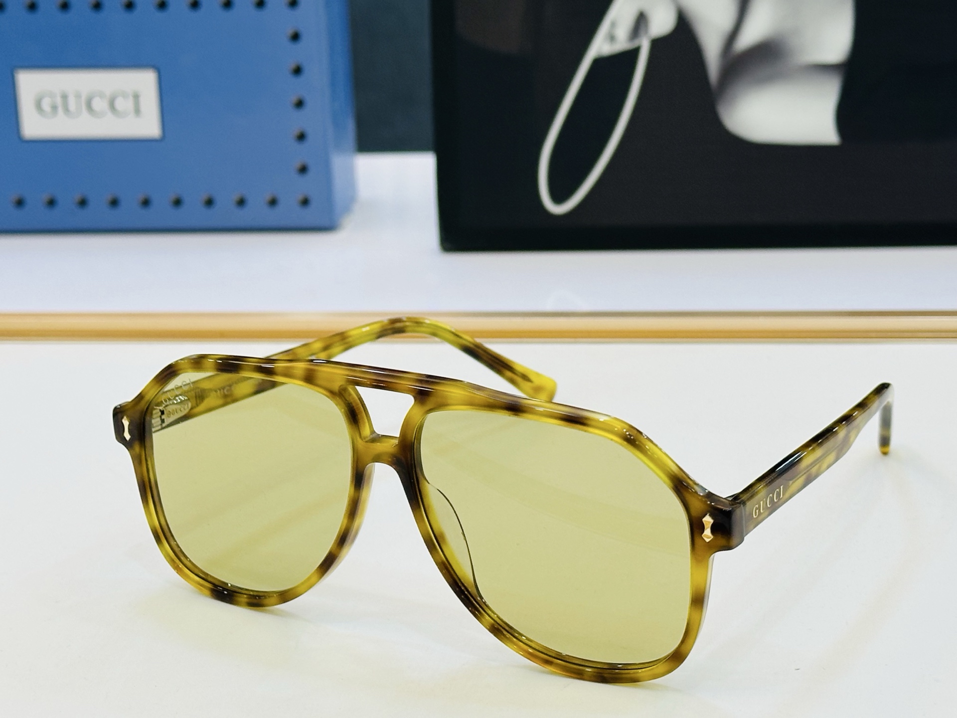 🔺GUCC*🔻 古家GG1042S Size：58口14-145 女士款 原版墨镜搭配镜框🔝🔝时尚靓丽 