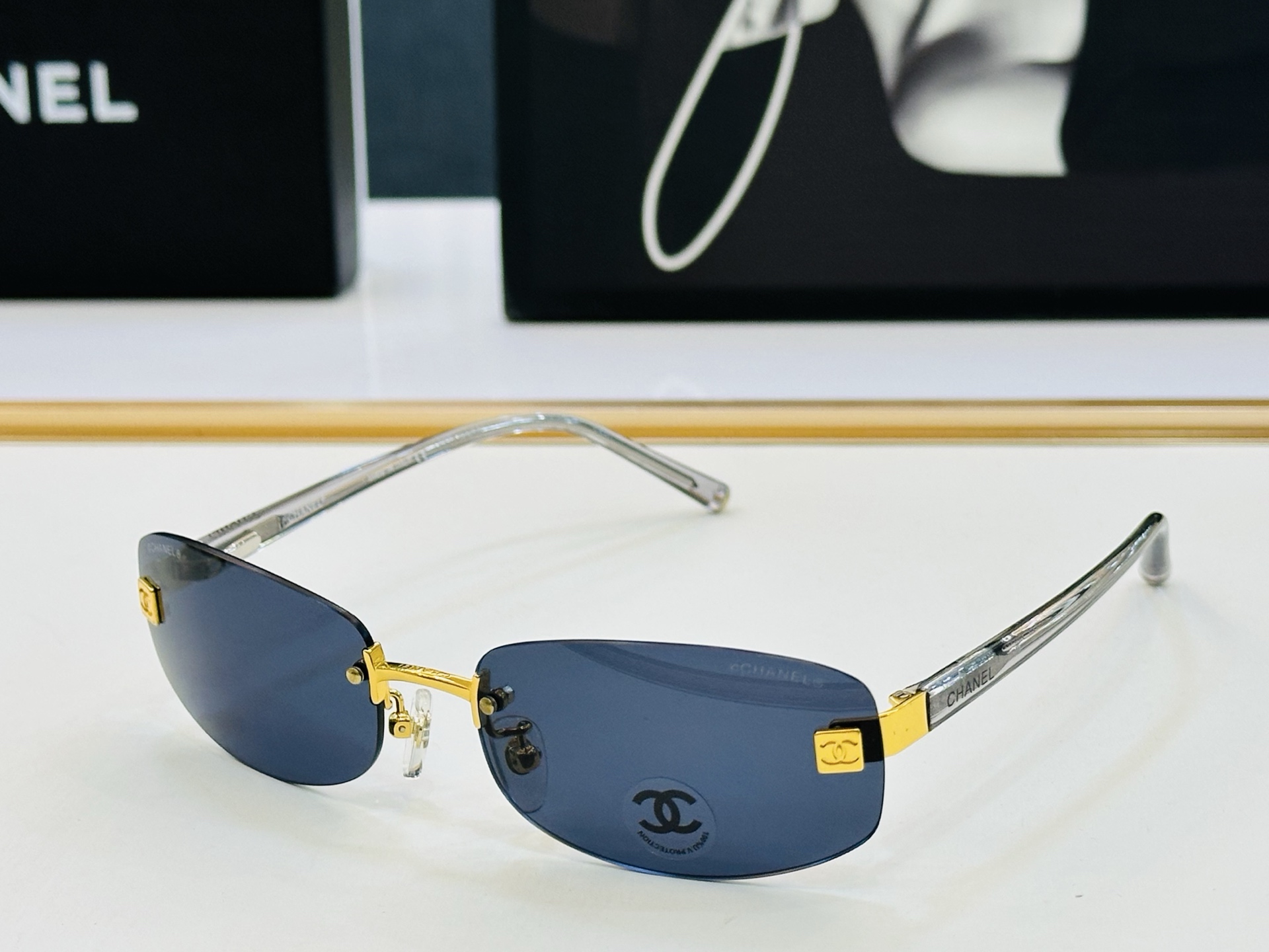 CHANE*香家 CH4067 SIZE：57口18-130 潮流爆款 太阳镜 😍😍高品质 F网红潮款墨