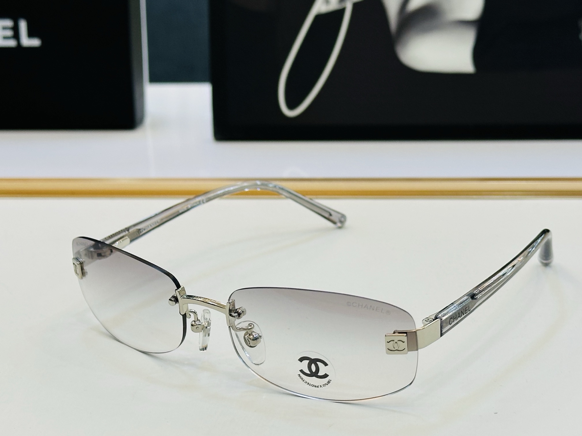 CHANE*香家 CH4067 SIZE：57口18-130 潮流爆款 太阳镜 😍😍高品质 F网红潮款墨