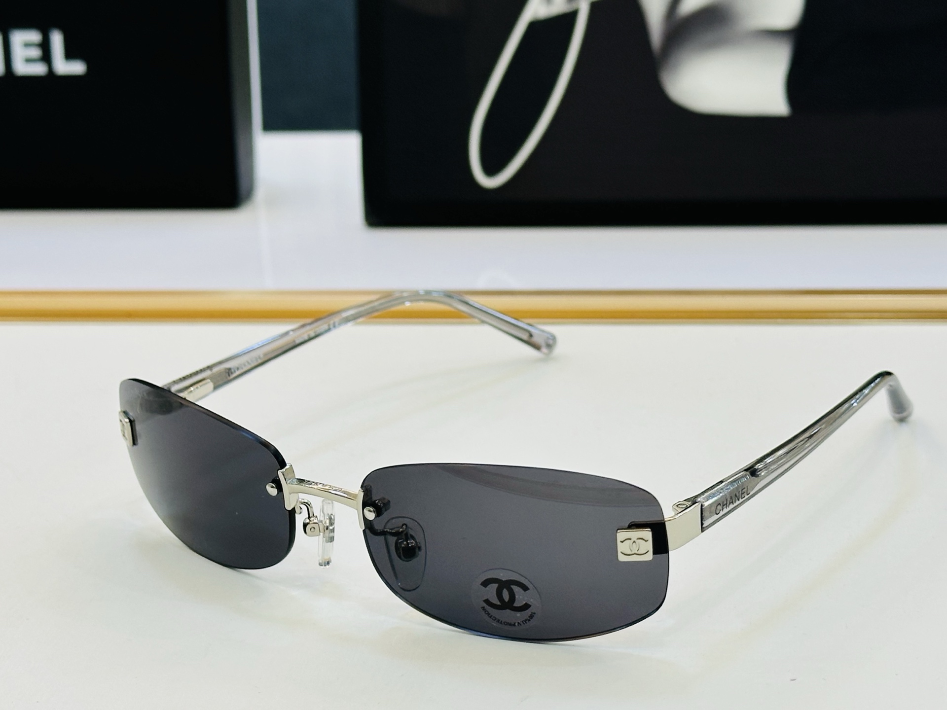 CHANE*香家 CH4067 SIZE：57口18-130 潮流爆款 太阳镜 😍😍高品质 F网红潮款墨