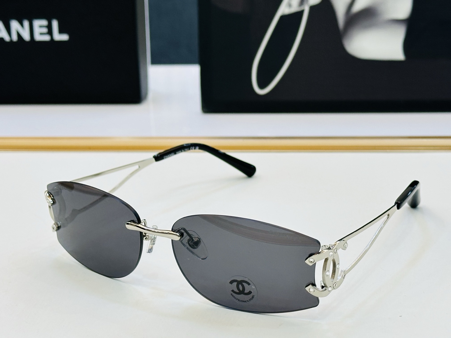 CHANE*香家 CH4087 SIZE：60口16-135 潮流爆款 太阳镜 😍😍高品质 F网红潮款墨