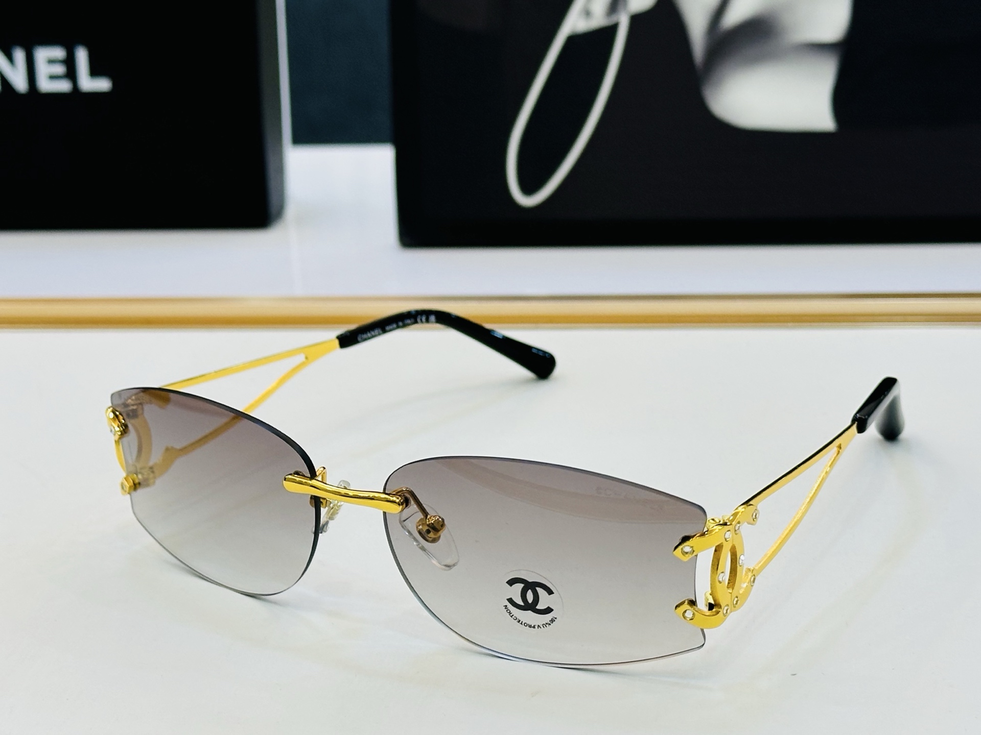 CHANE*香家 CH4087 SIZE：60口16-135 潮流爆款 太阳镜 😍😍高品质 F网红潮款墨