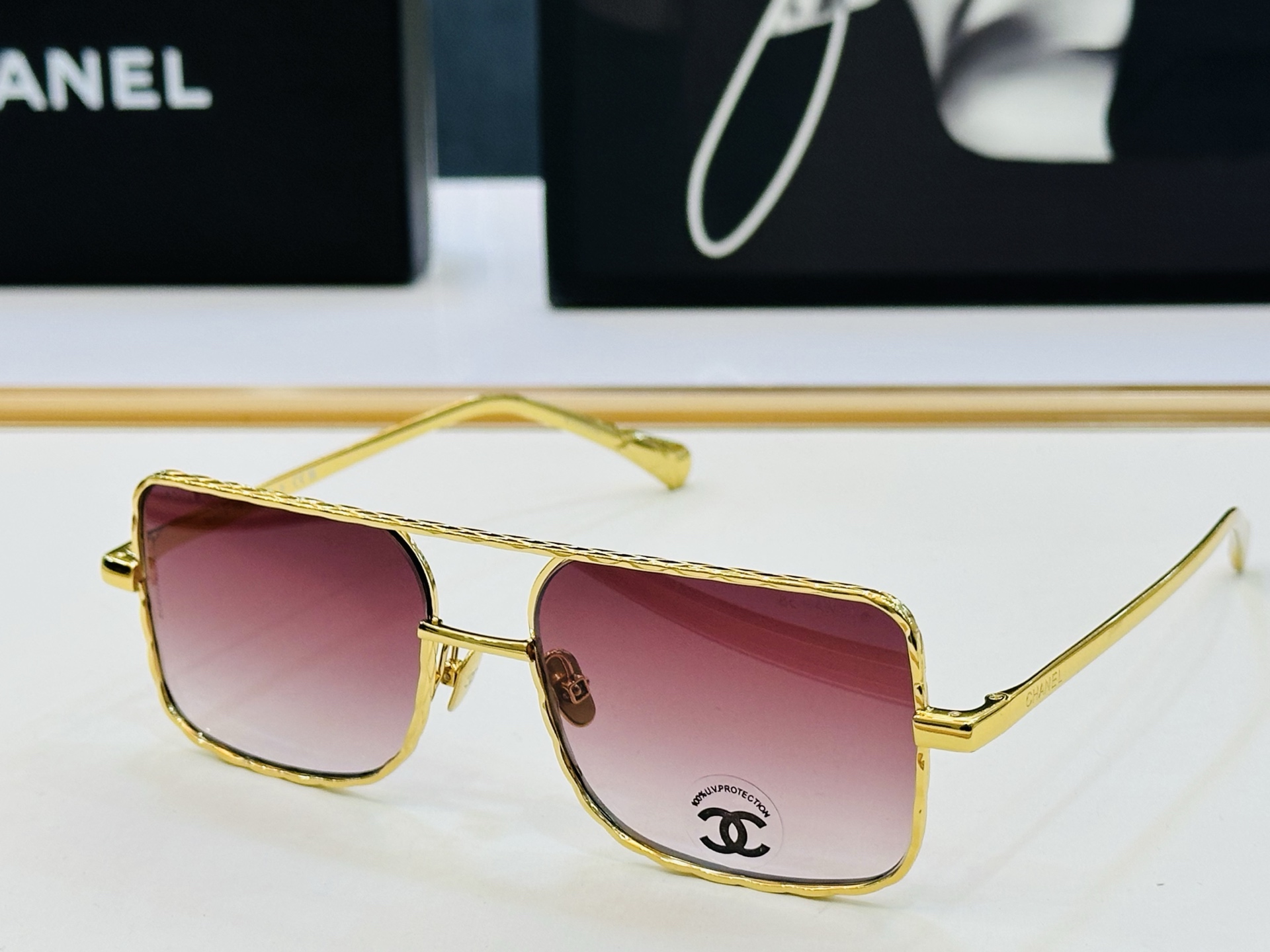 CHANE*香家 CH4294 SIZE：55口17-145 潮流爆款 太阳镜 😍😍高品质 一潮款墨镜🍻