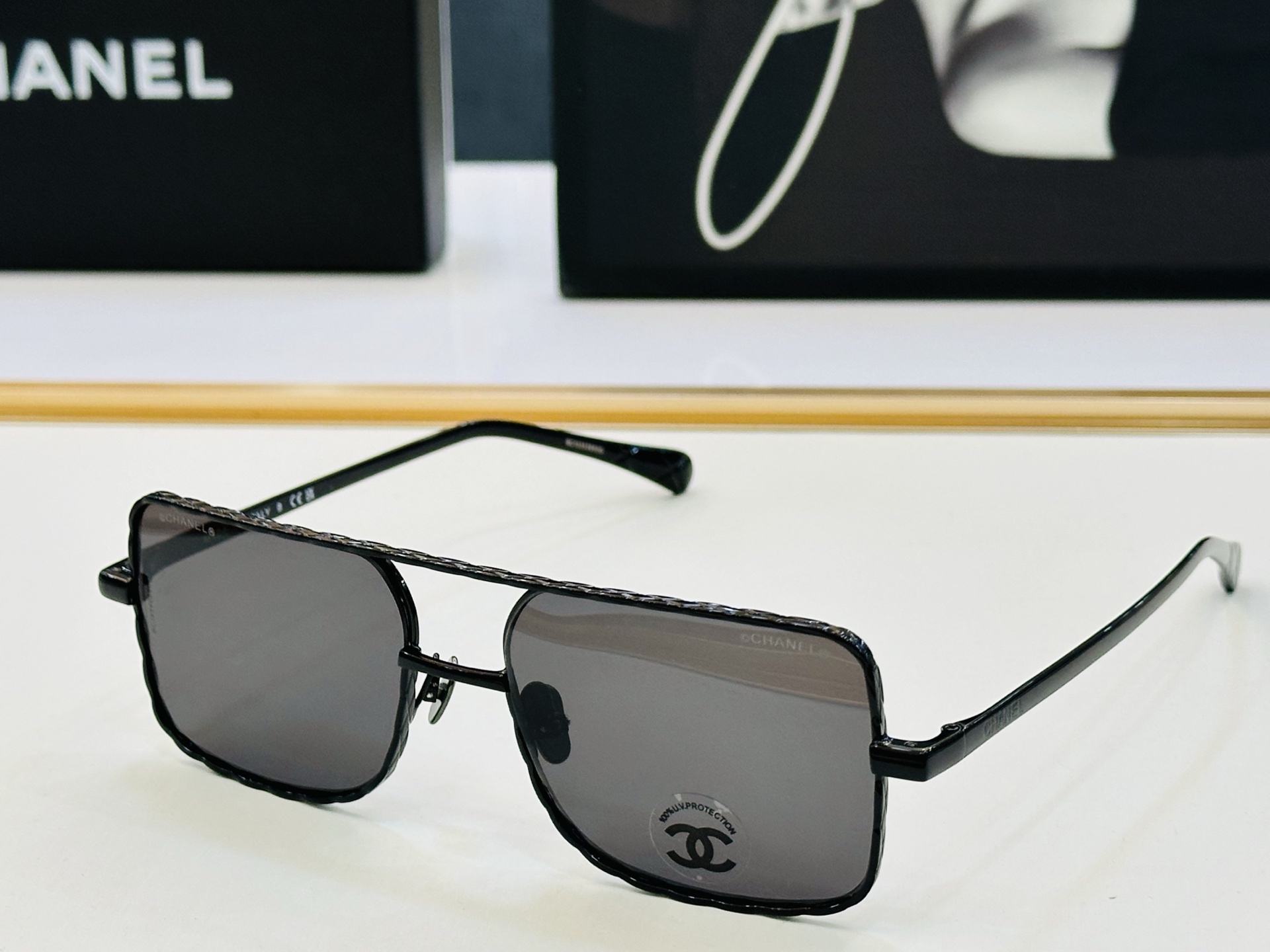 CHANE*香家 CH4294 SIZE：55口17-145 潮流爆款 太阳镜 😍😍高品质 一潮款墨镜🍻