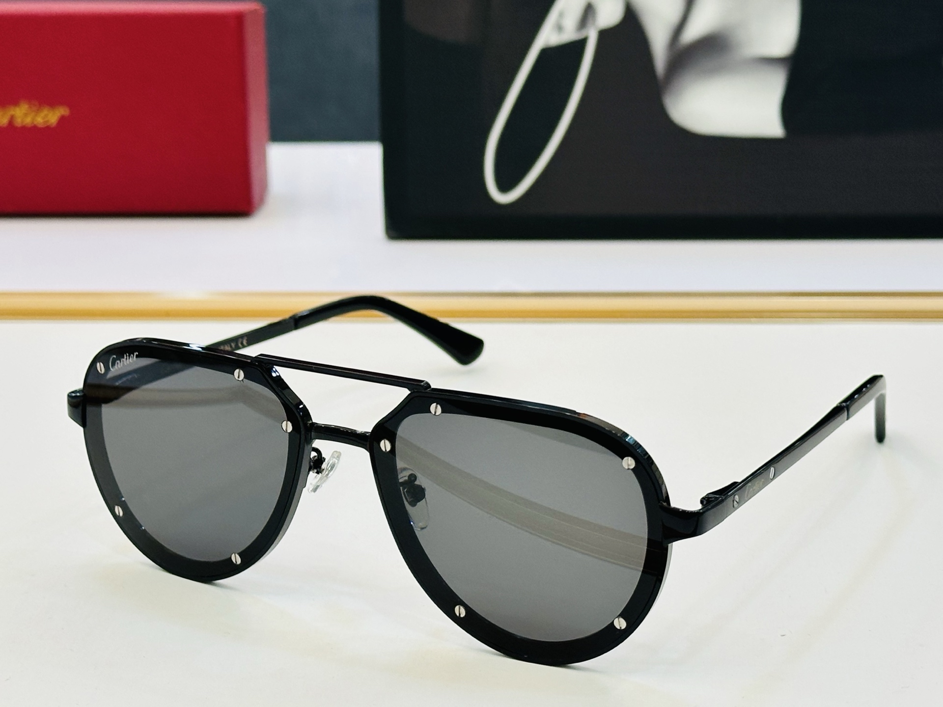 Cartier 卡家 MODEL: CT0195S Size：60口17-145 经典太阳眼镜 C开车墨