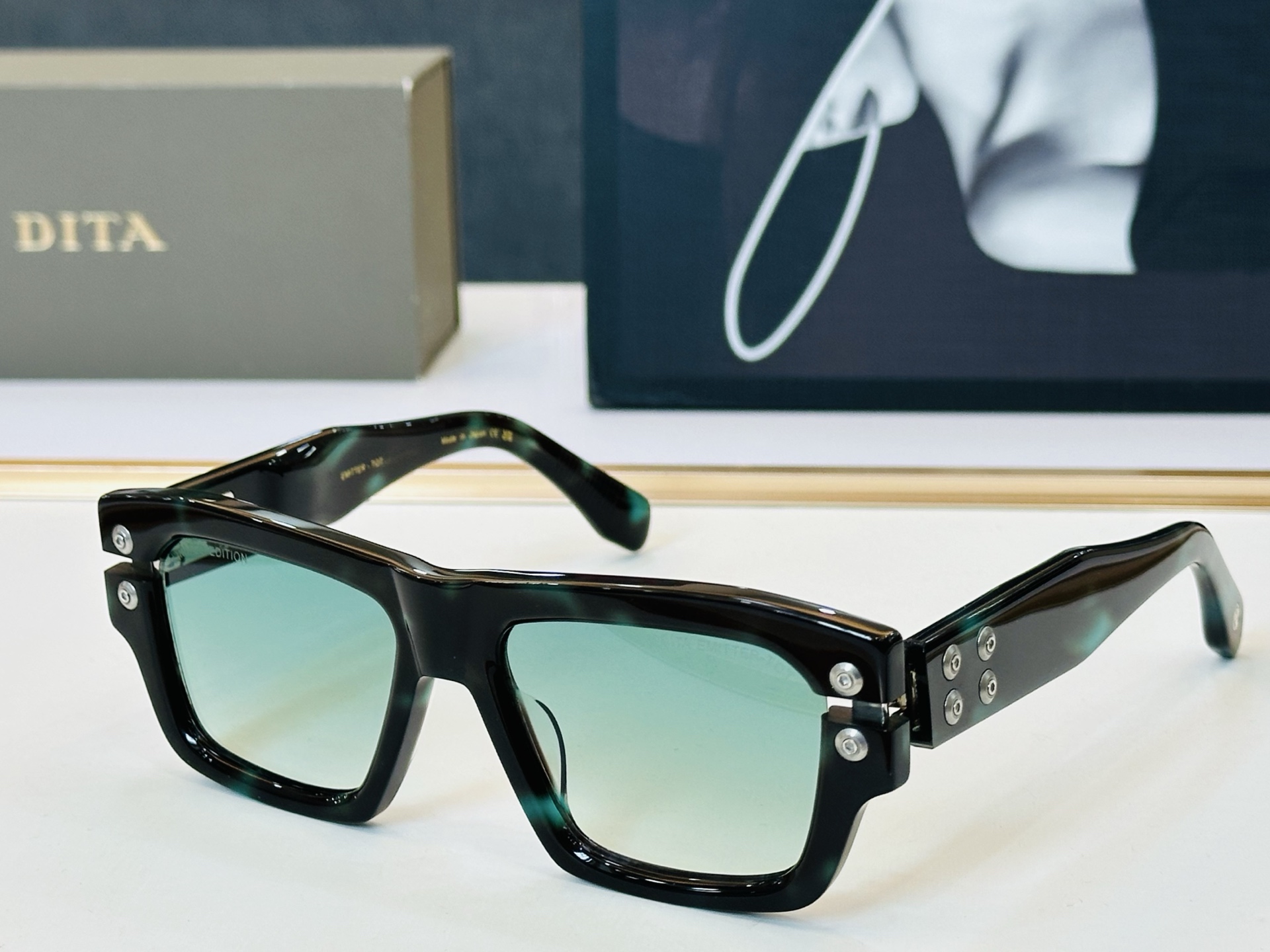 官网款 DlT* 迪塔 DTS457 Size：54口18-145 意大利最新原单货 [得意][得意]男