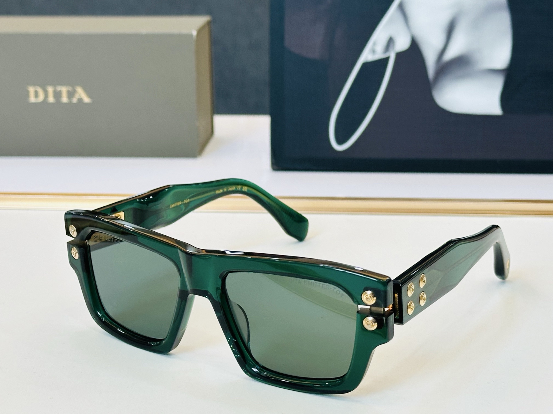 官网款 DlT* 迪塔 DTS457 Size：54口18-145 意大利最新原单货 [得意][得意]男