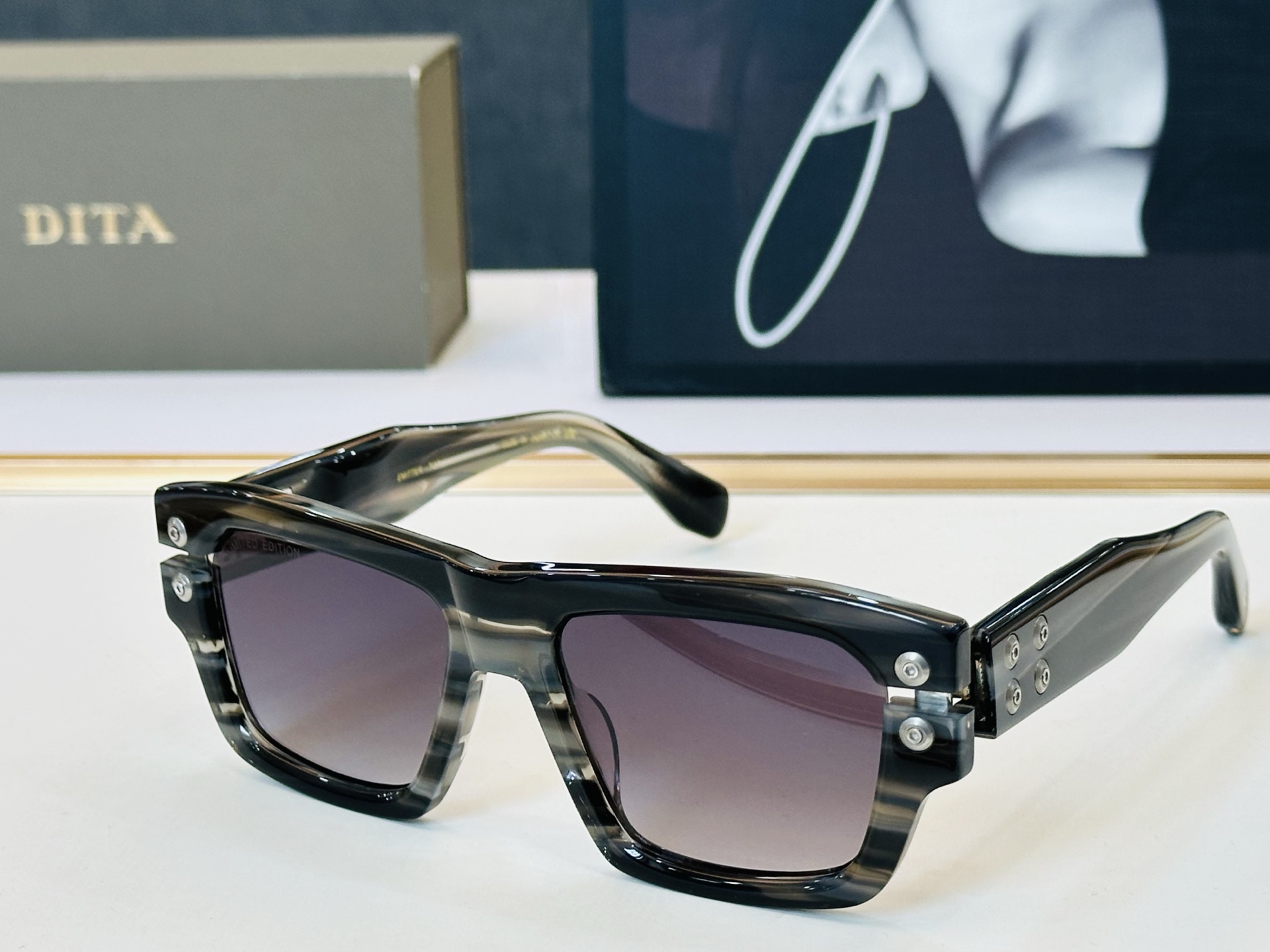 官网款 DlT* 迪塔 DTS457 Size：54口18-145 意大利最新原单货 [得意][得意]男