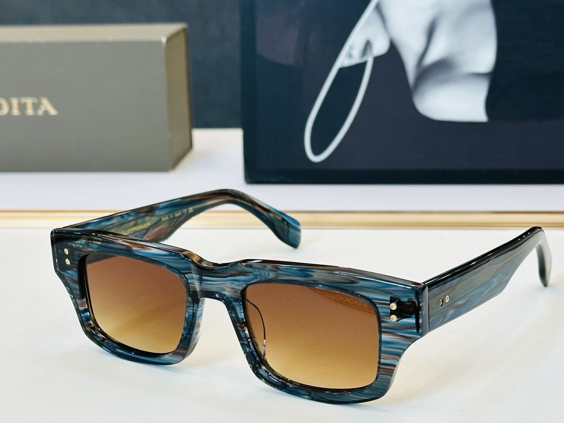 官网款 DlT* 迪塔 DTS727 Size：50口21-148 意大利最新原单货 [得意][得意]男