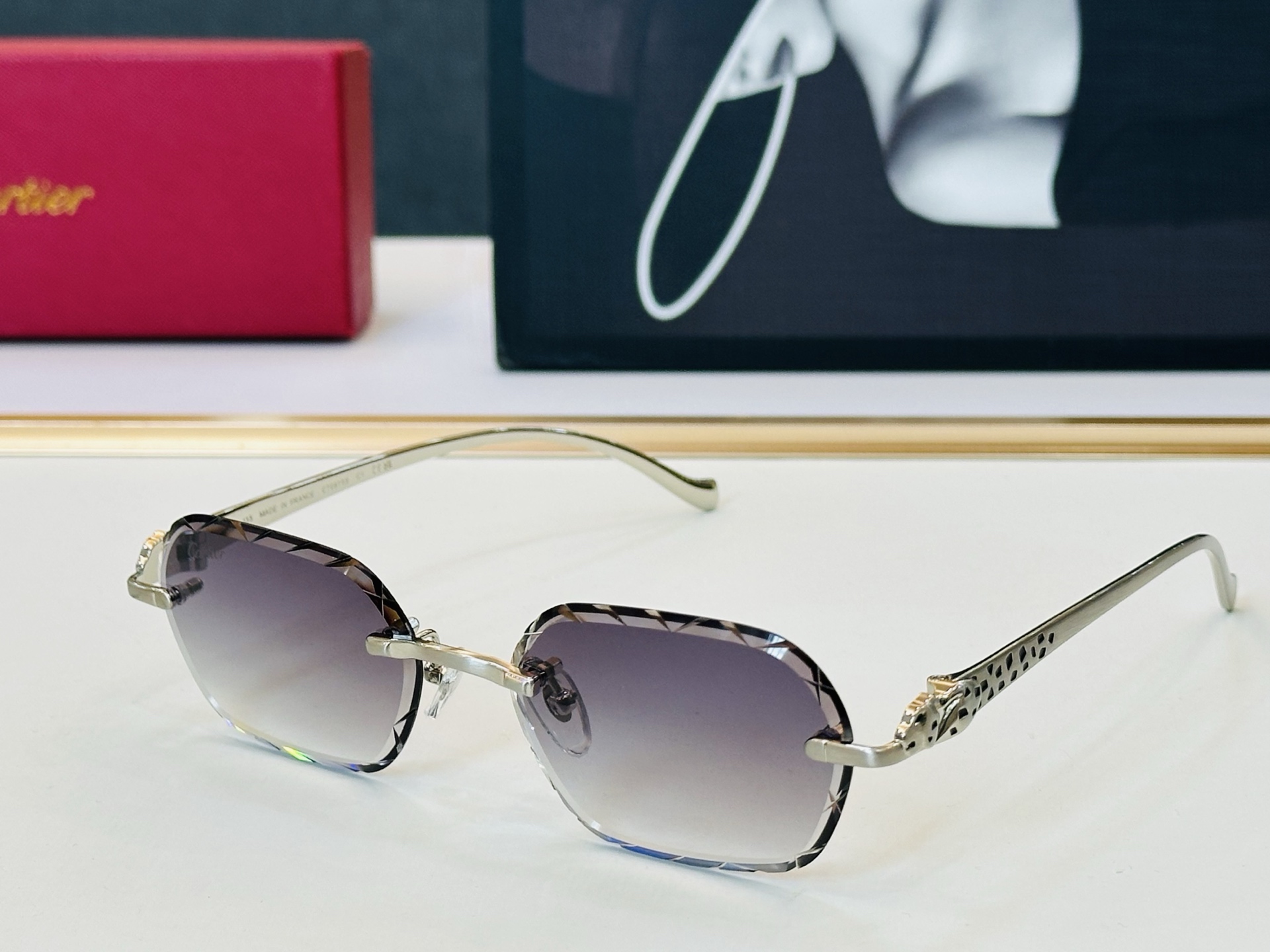 🆕 原版Cartie* 卡家 官网经典款 太阳镜 CT0916S Size：56口17-135 电镀工艺