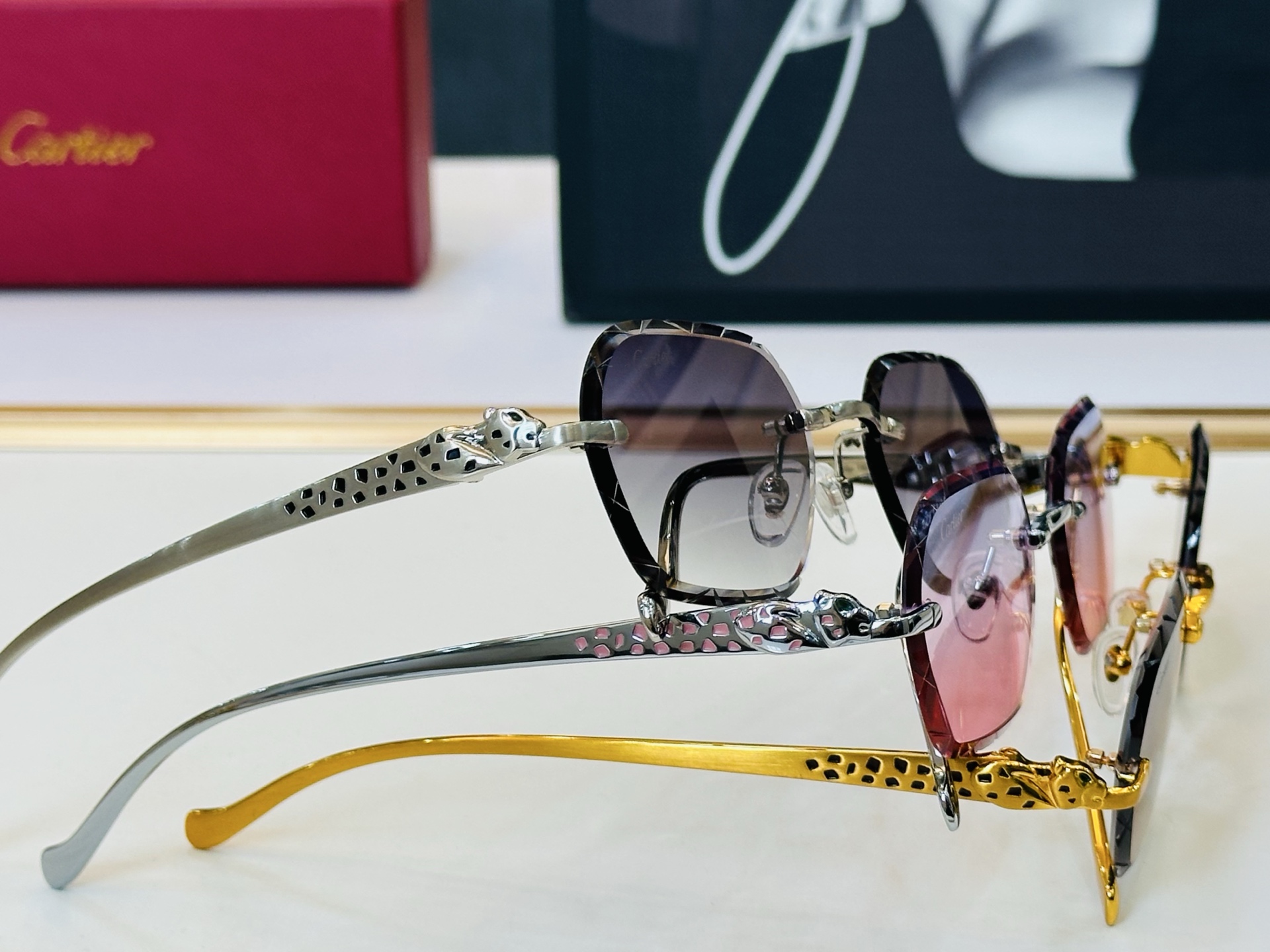 🆕 原版Cartie* 卡家 官网经典款 太阳镜 CT0916S Size：56口17-135 电镀工艺