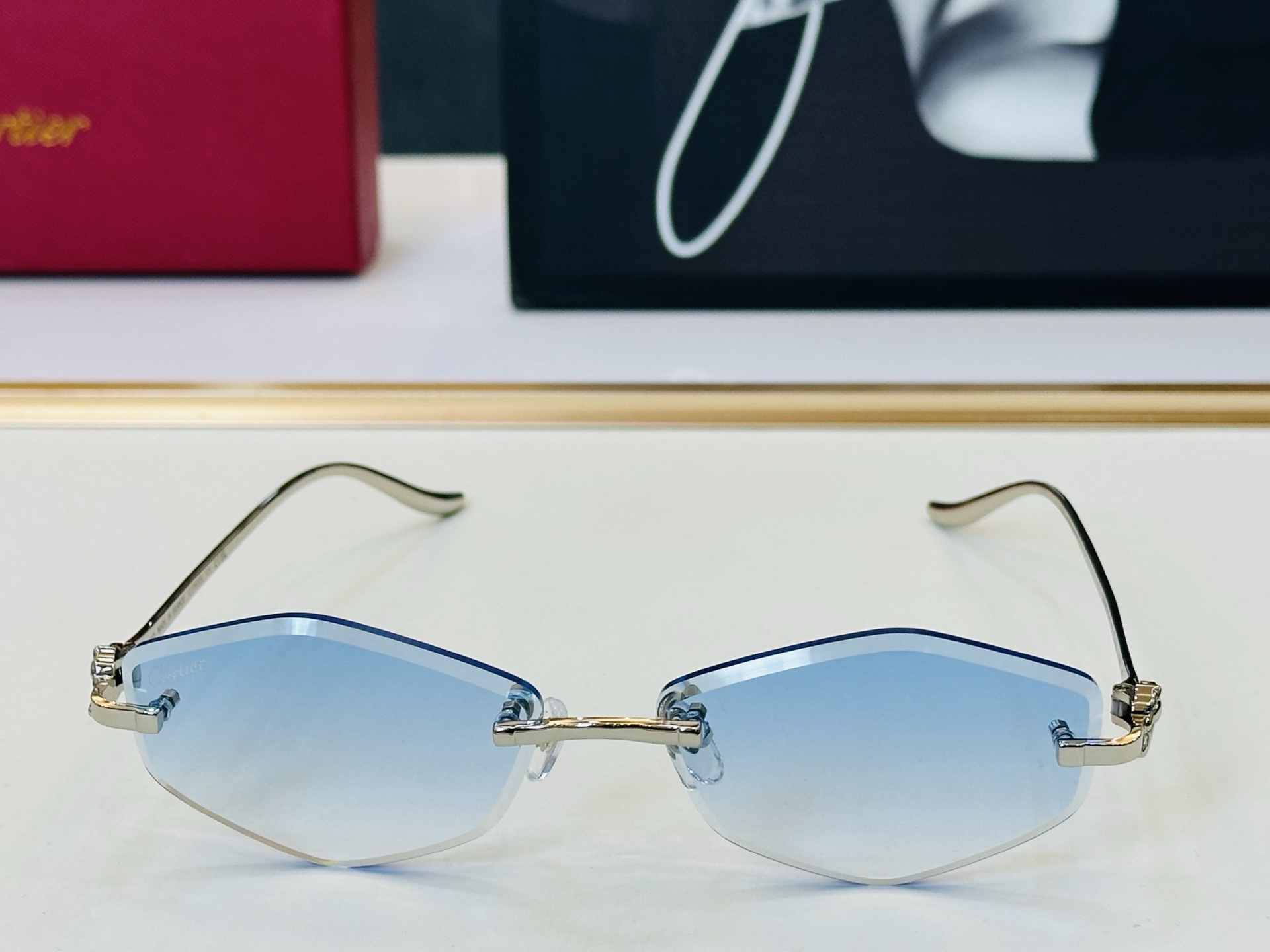 🆕 原版Cartie* 卡家 官网经典款 太阳镜 CT0923S Size：59口15-142 电镀工艺