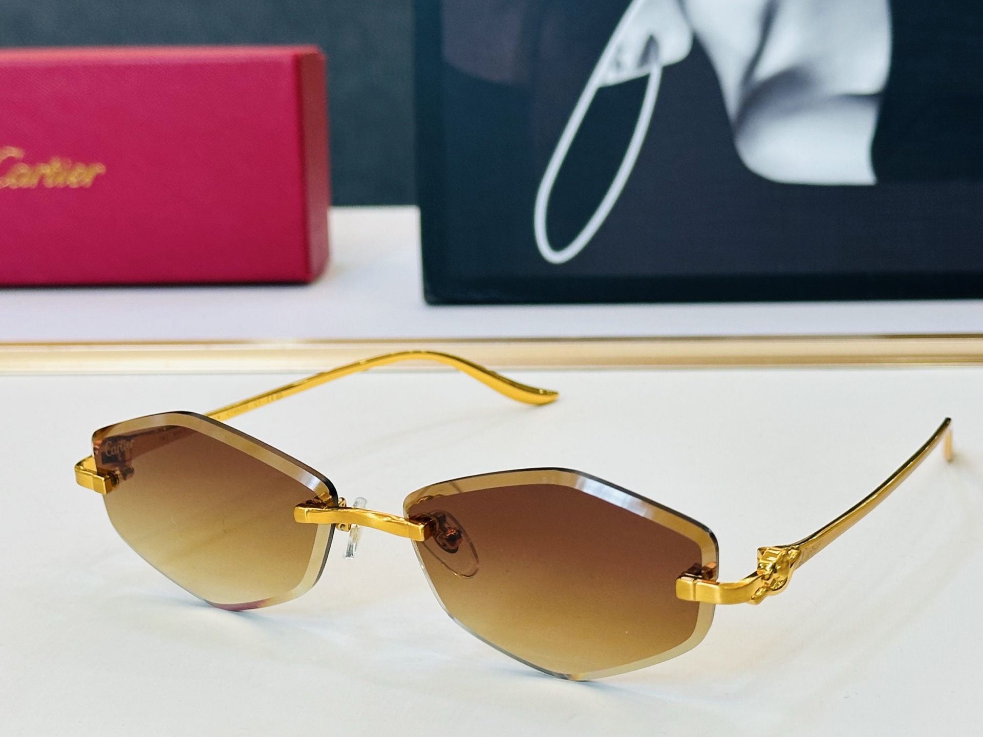 🆕 原版Cartie* 卡家 官网经典款 太阳镜 CT0923S Size：59口15-142 电镀工艺