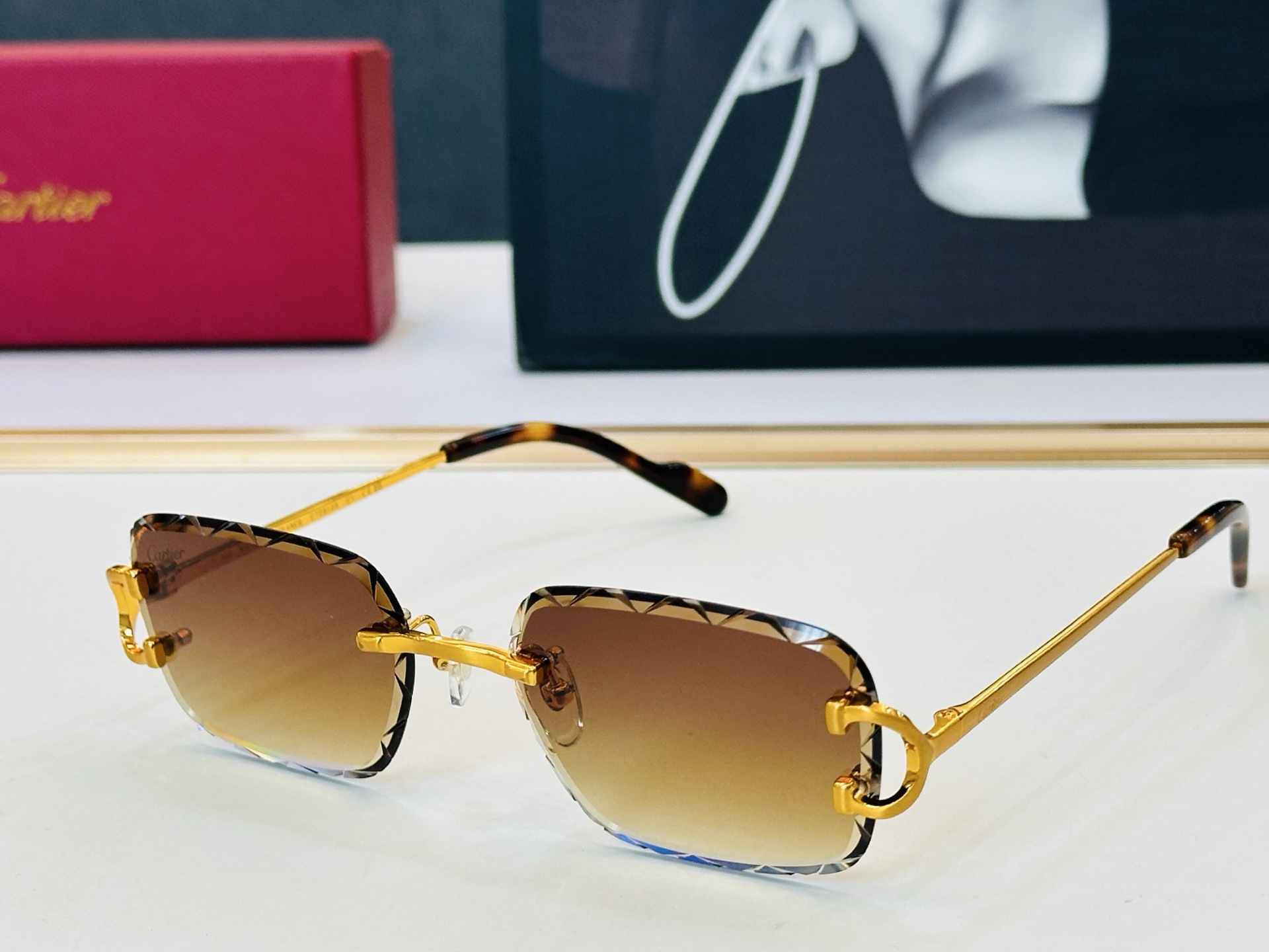 🆕 原版Cartie* 卡家 官网经典款 太阳镜 CT0910S Size：56口17-140 电镀工艺