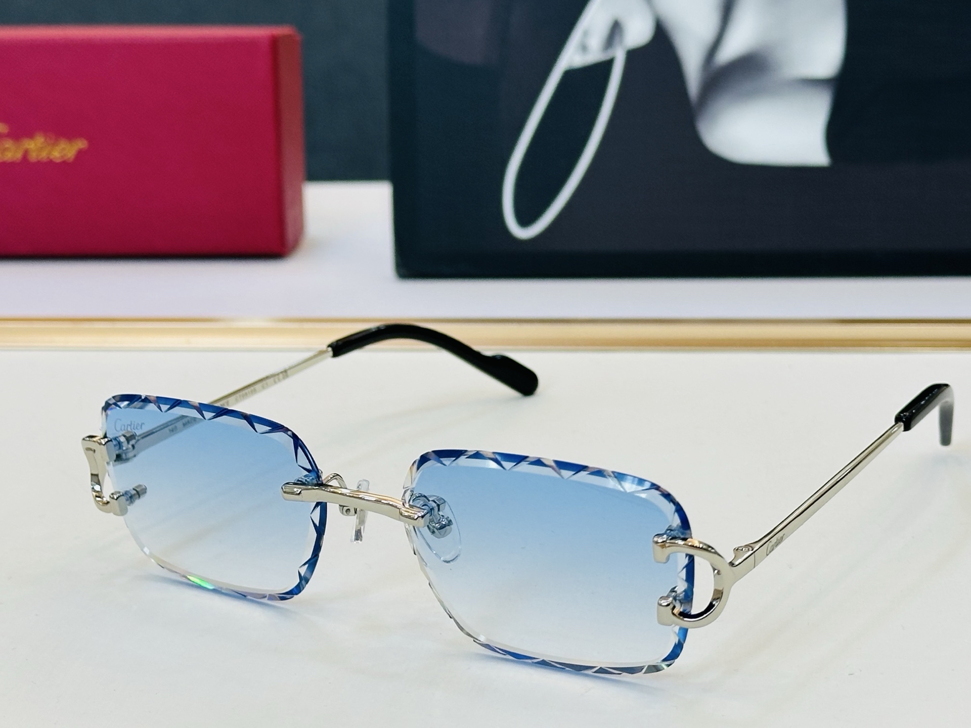 🆕 原版Cartie* 卡家 官网经典款 太阳镜 CT0910S Size：56口17-140 电镀工艺