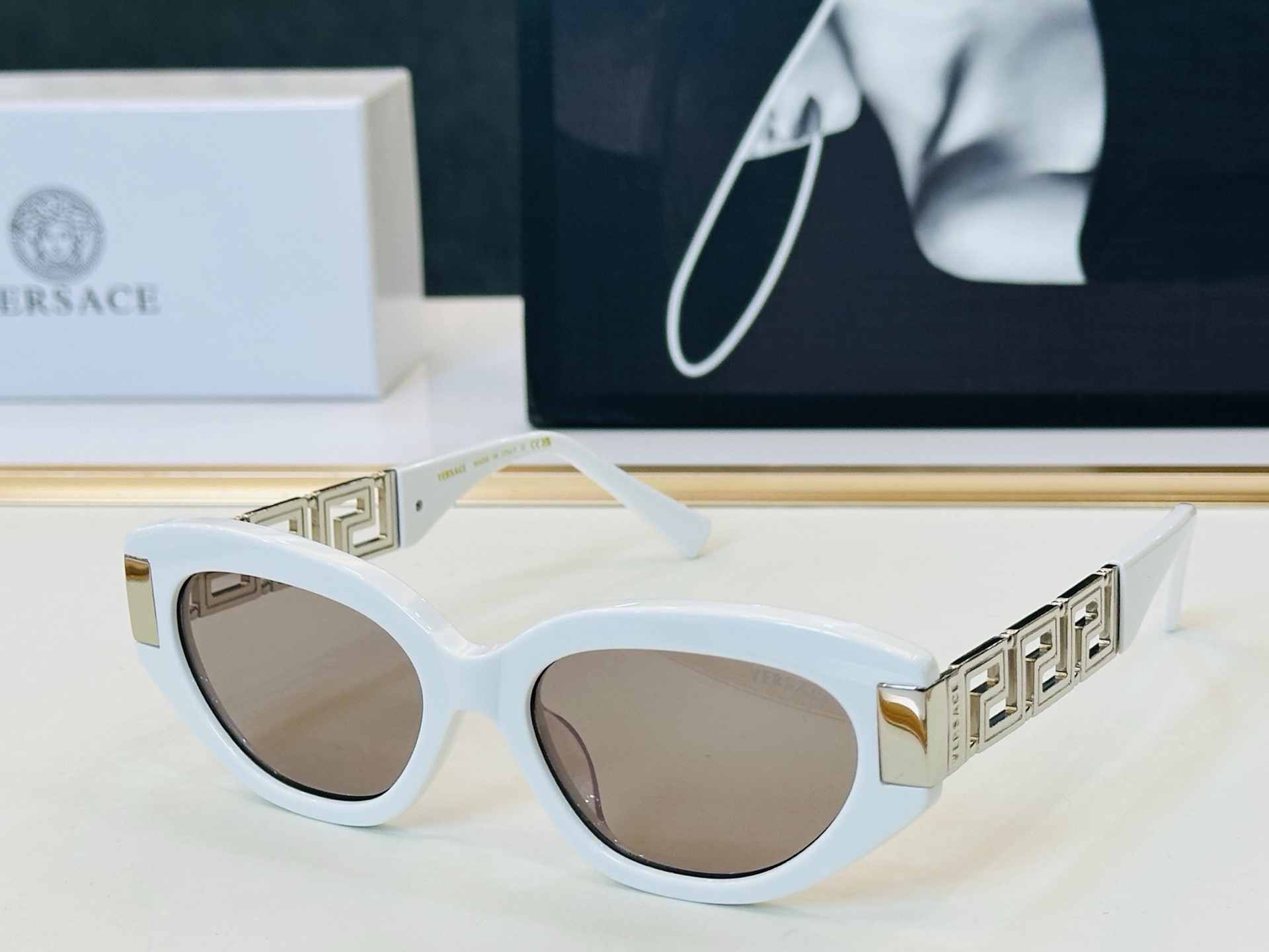 市面最高版本 范思家 VE4501 👍 Size ：54口18-147 😎真心美的让人非常非常心动 bm