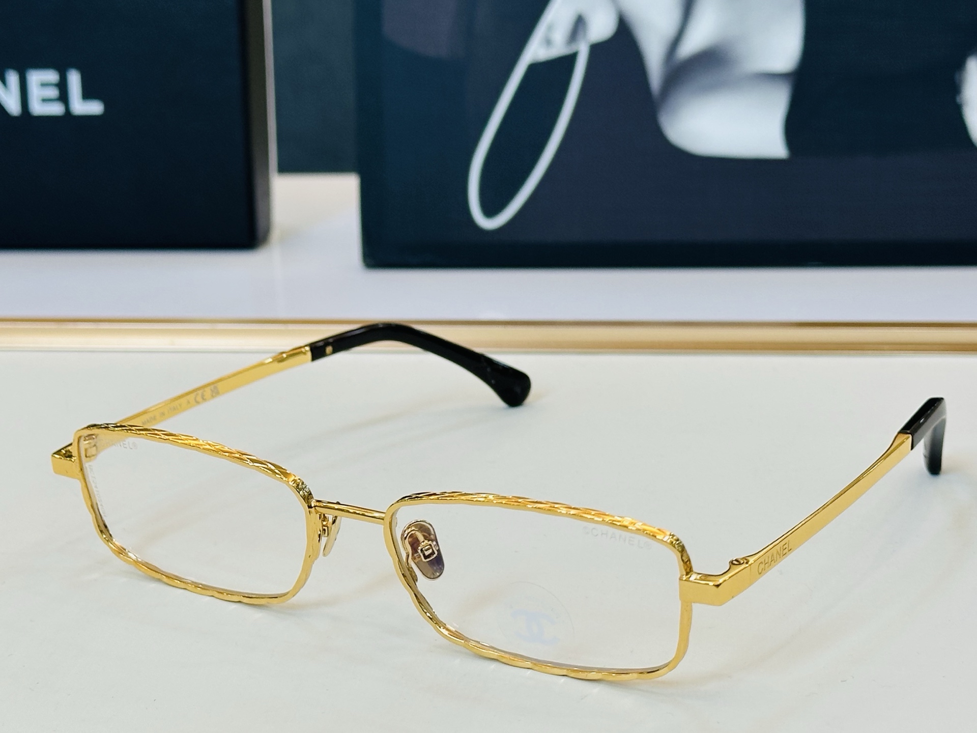 【CHANE*/香家】MODEL:CH4295 Size：58口17-140 独特设计 B适合各种脸型💋