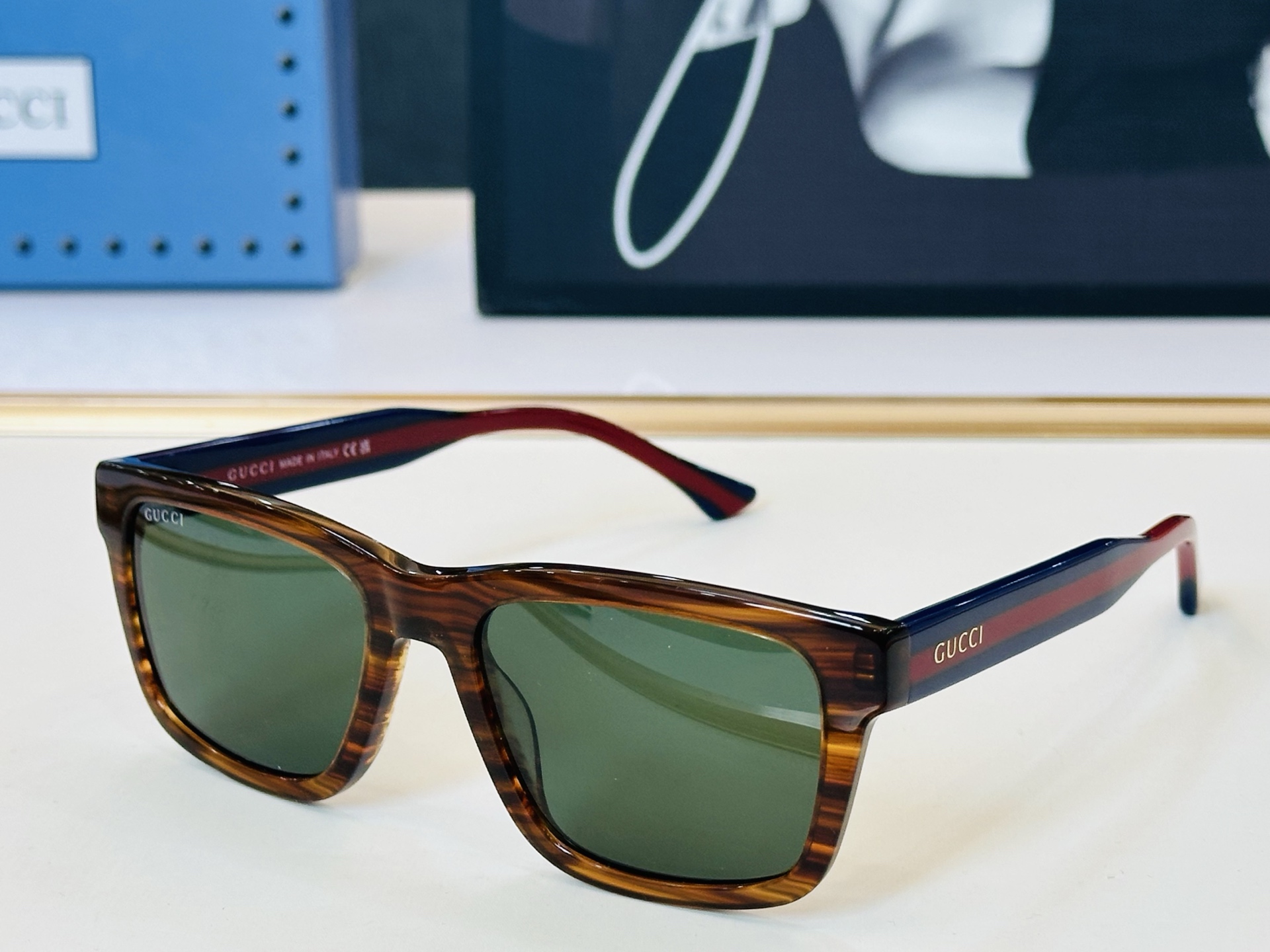 GUCC* 古家 GG1869S 🐝🐝系列 Size：53口19-145 🍁🍁 L超绝品质 。