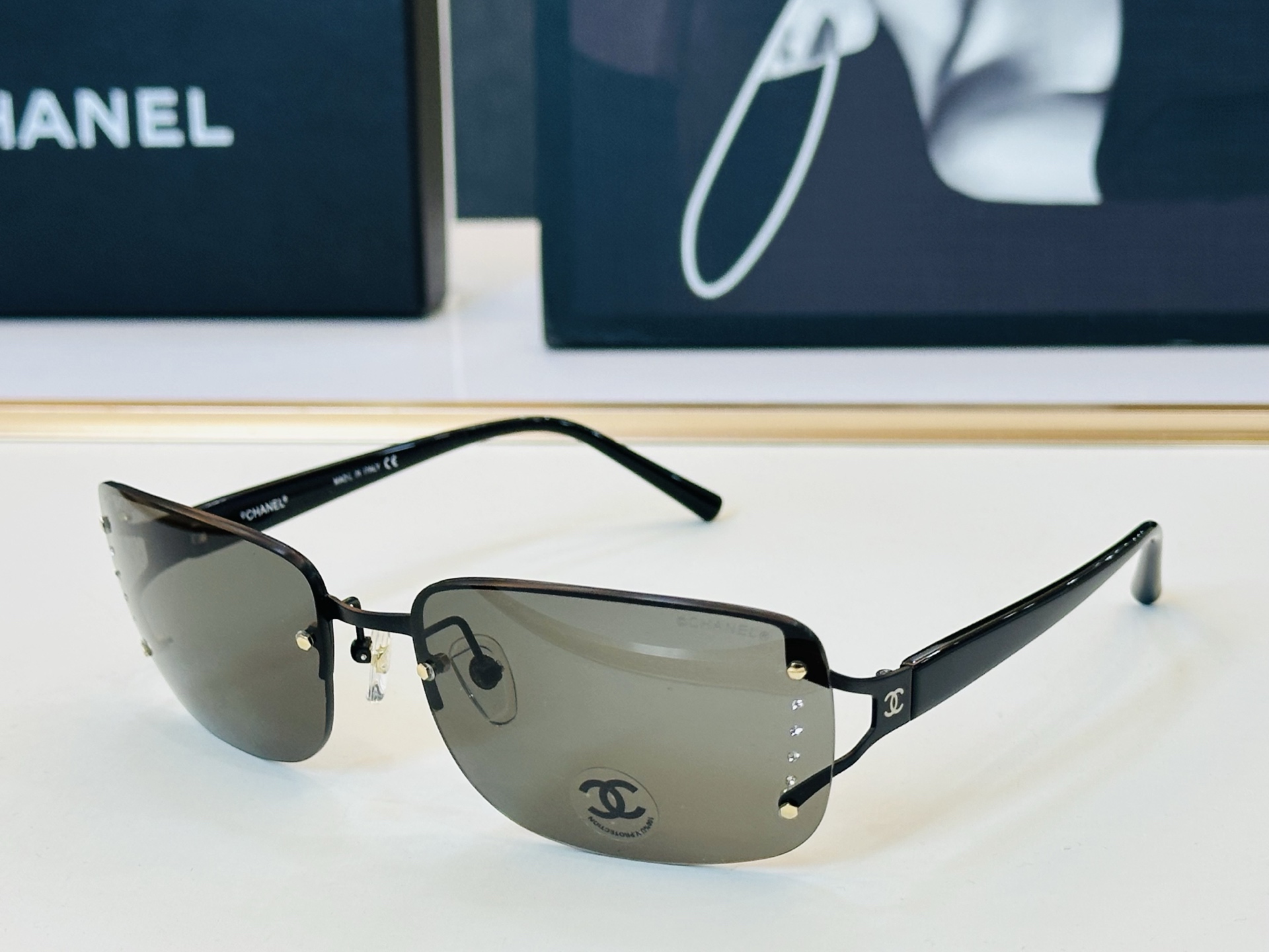 CHANE*香家 CH5038 SIZE：61口19-125 潮流爆款 太阳镜 😍😍高品质 F网红潮款墨