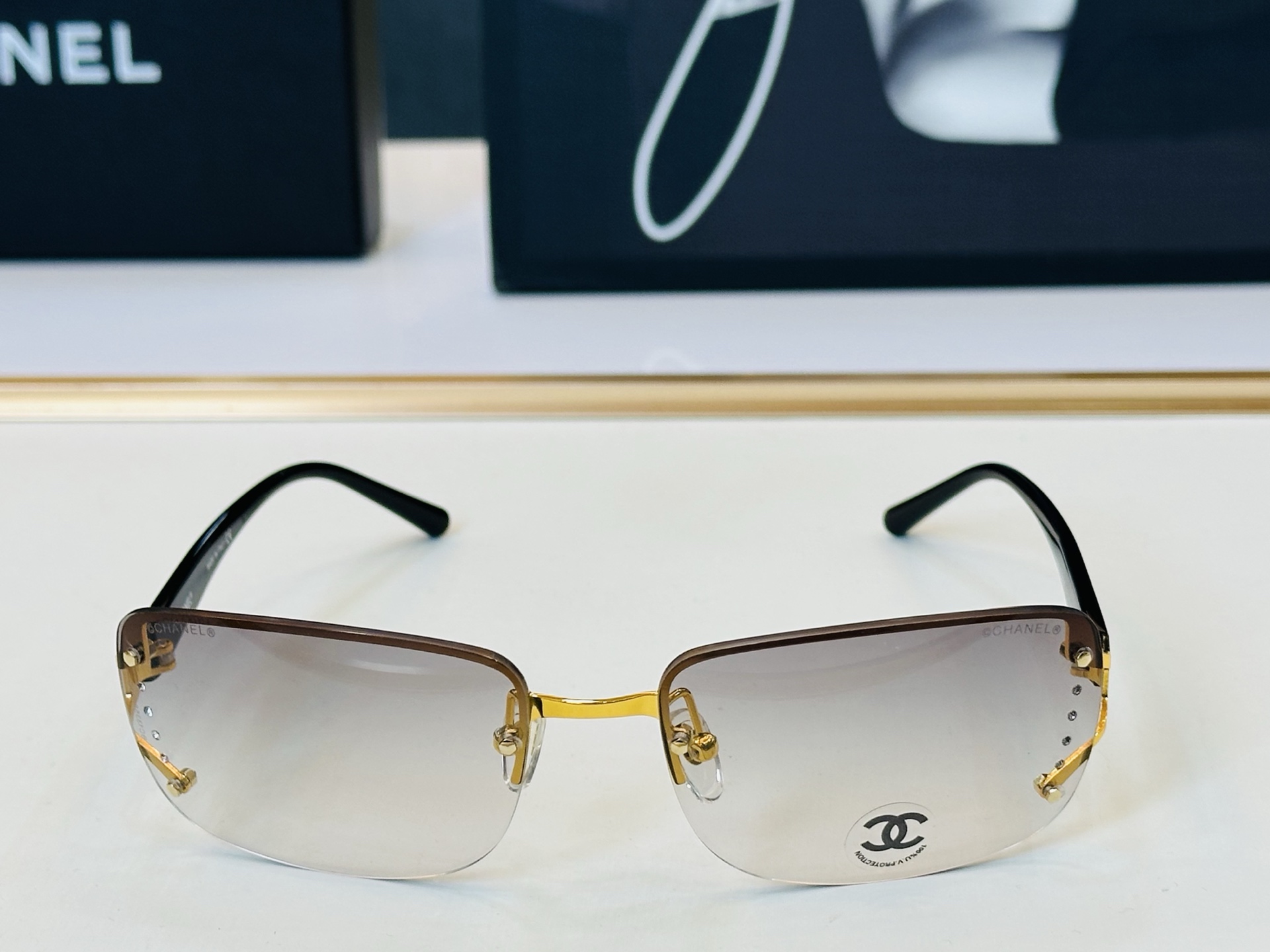 CHANE*香家 CH5038 SIZE：61口19-125 潮流爆款 太阳镜 😍😍高品质 F网红潮款墨