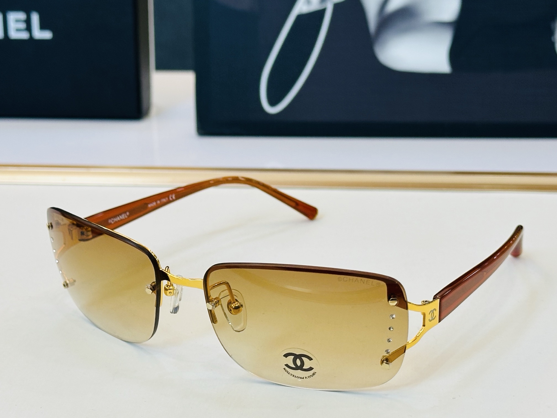 CHANE*香家 CH5038 SIZE：61口19-125 潮流爆款 太阳镜 😍😍高品质 F网红潮款墨