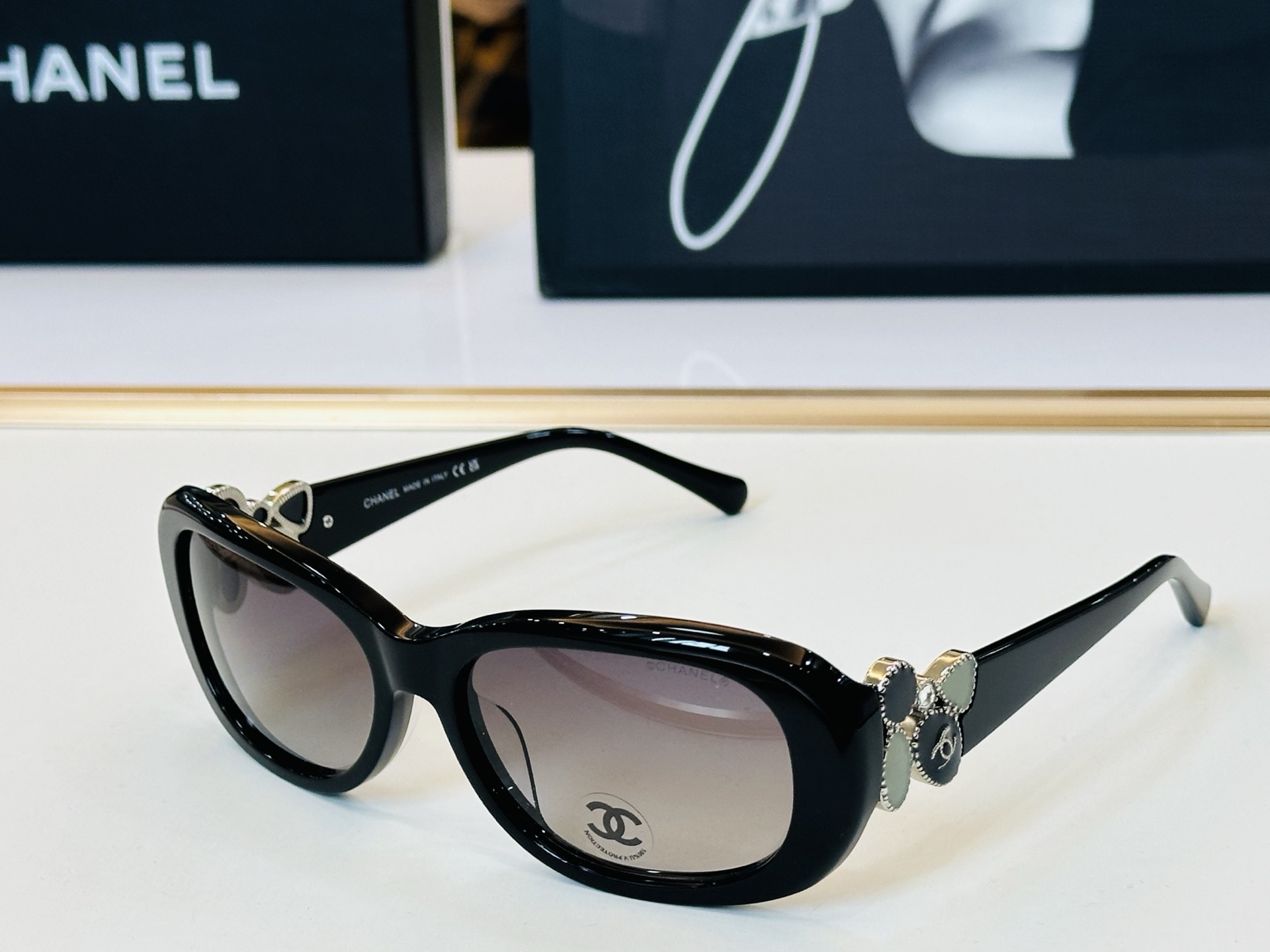 CHANE*香家 CH5181 SIZE：56口16-132 潮流爆款 太阳镜 😍😍高品质 F网红潮款墨