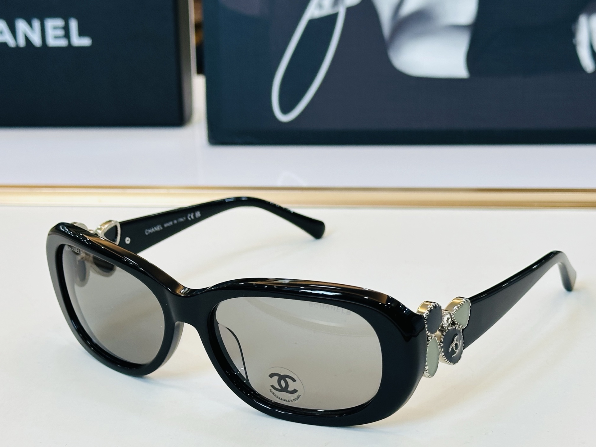 CHANE*香家 CH5181 SIZE：56口16-132 潮流爆款 太阳镜 😍😍高品质 F网红潮款墨