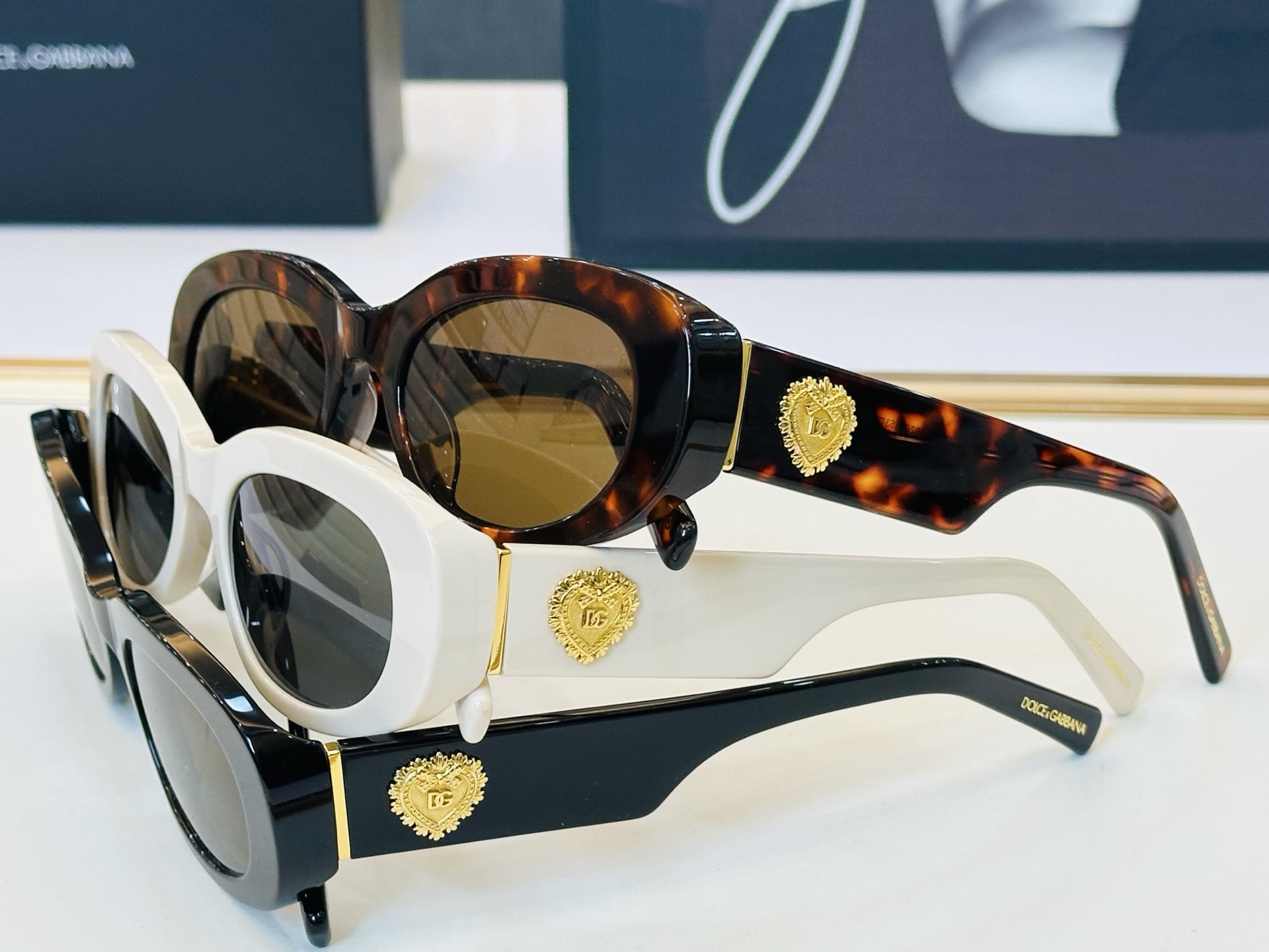 🆕 官网款 🔺DOLCE&GABBAN*🔻DG4537 Size：53口19-145 新颖独特🔝🔝M美艳