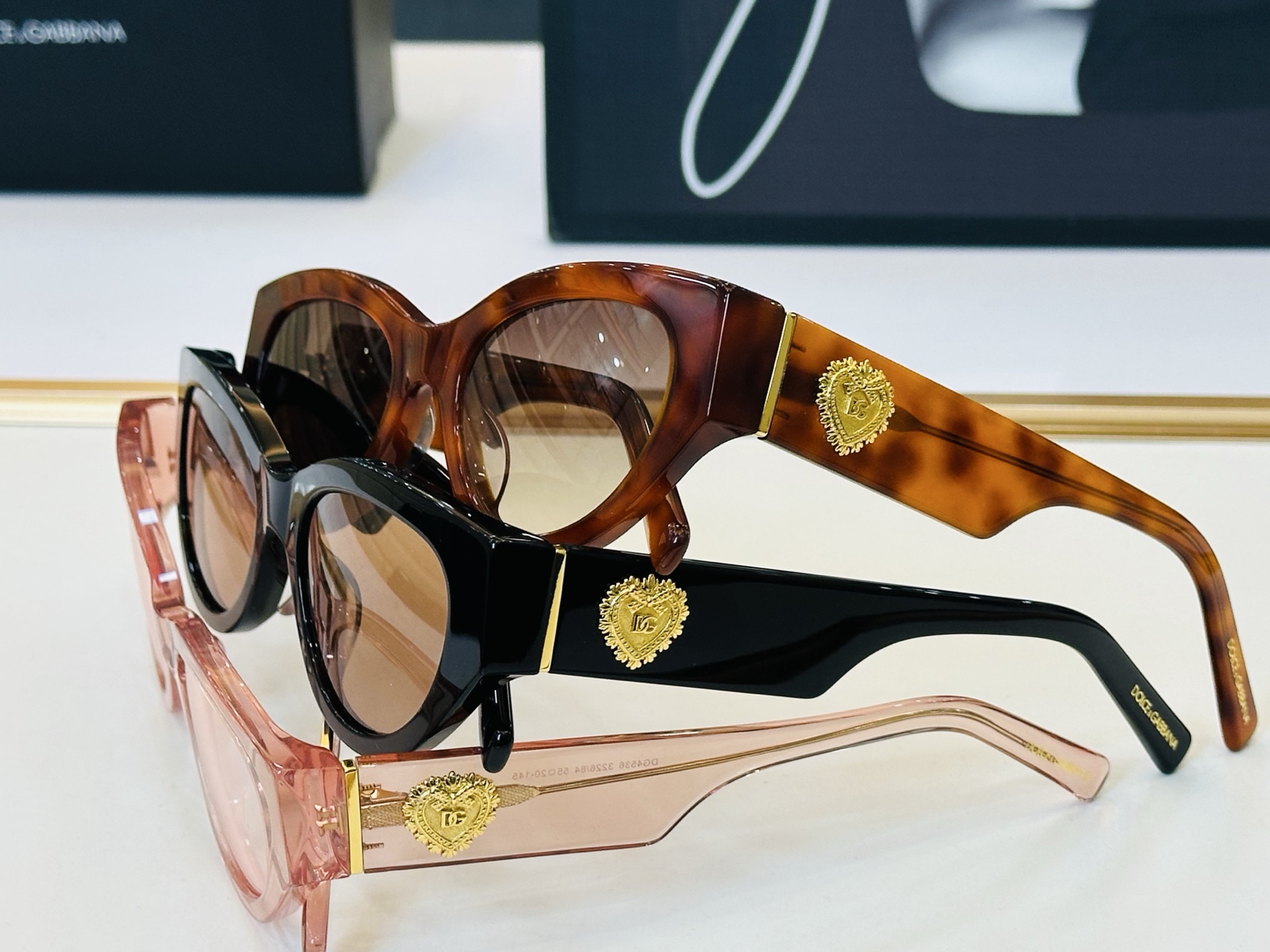 🆕 官网款 🔺DOLCE&GABBAN*🔻DG4536 Size：55口20-145 新颖独特🔝🔝M美艳