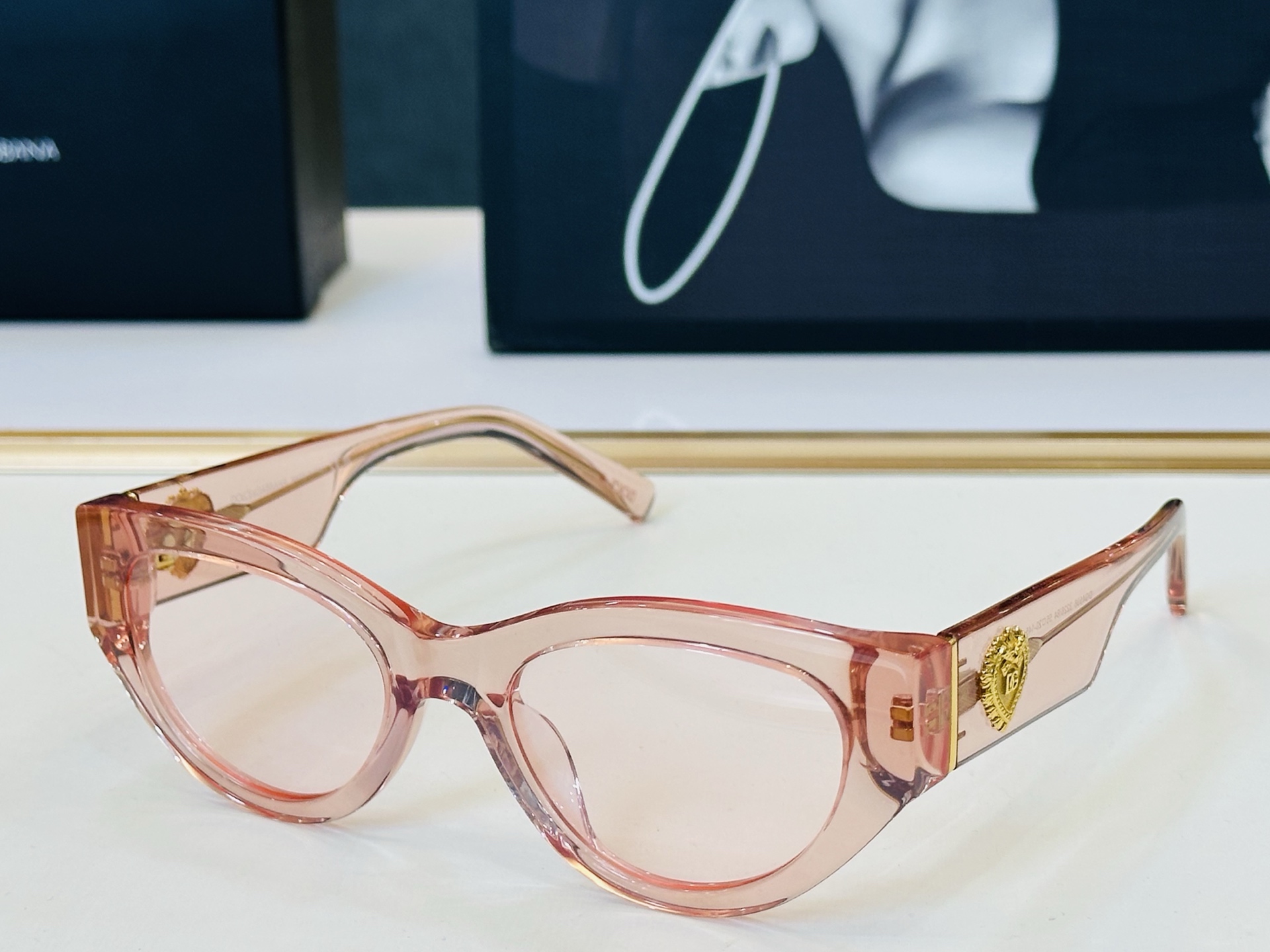 🆕 官网款 🔺DOLCE&GABBAN*🔻DG4536 Size：55口20-145 新颖独特🔝🔝M美艳