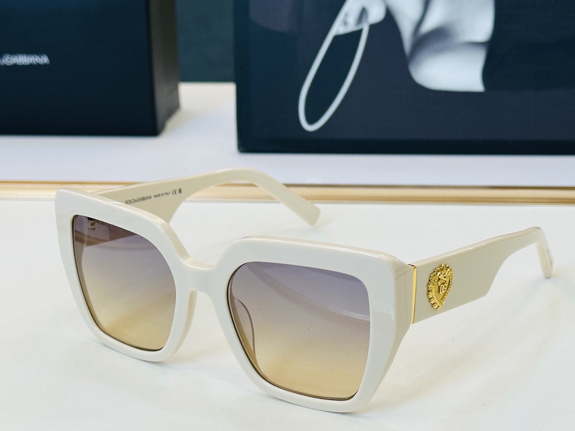 🆕 官网款 🔺DOLCE&GABBAN*🔻DG4538 Size：54口20-145 新颖独特🔝🔝M美艳