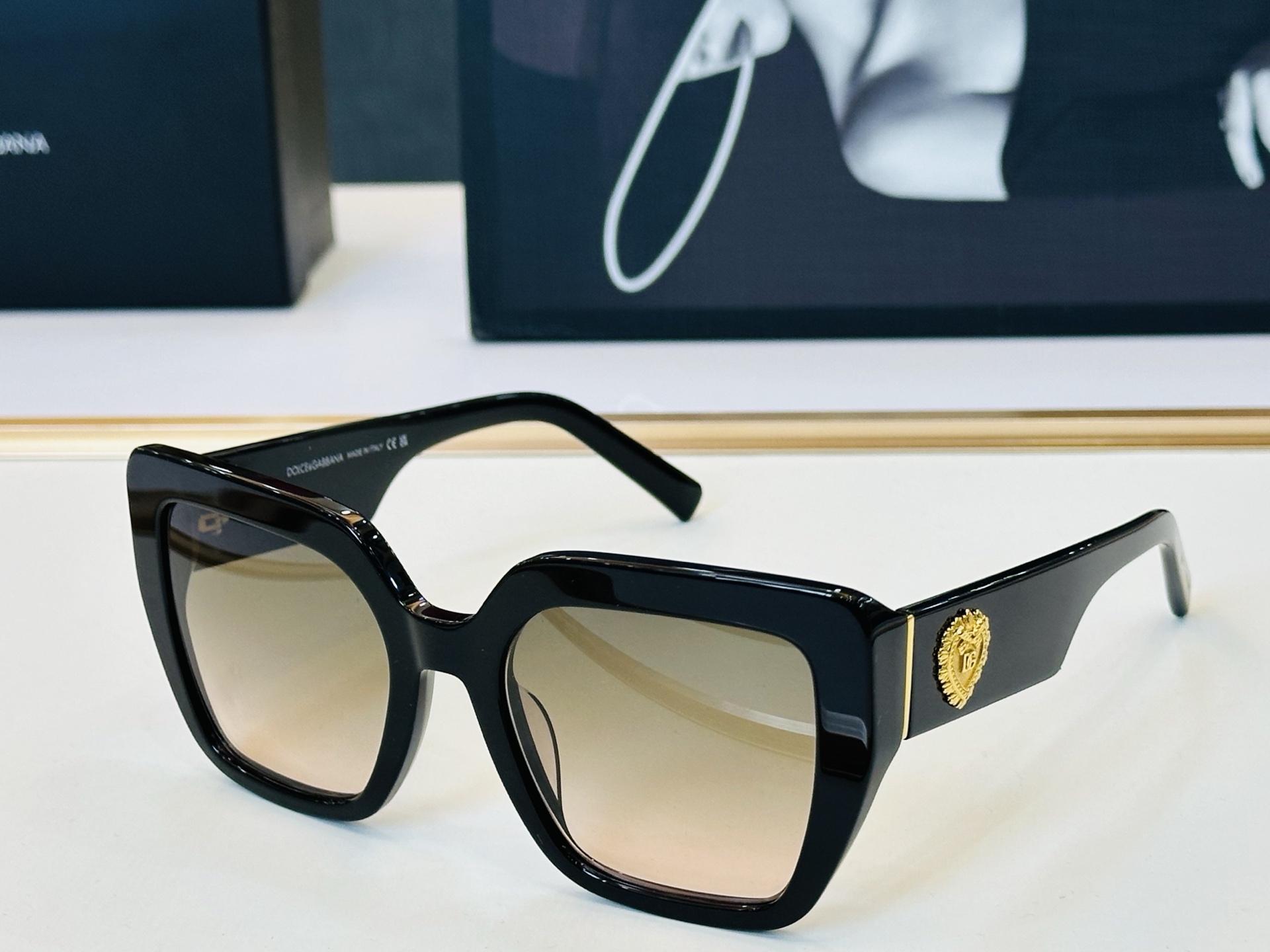 🆕 官网款 🔺DOLCE&GABBAN*🔻DG4538 Size：54口20-145 新颖独特🔝🔝M美艳