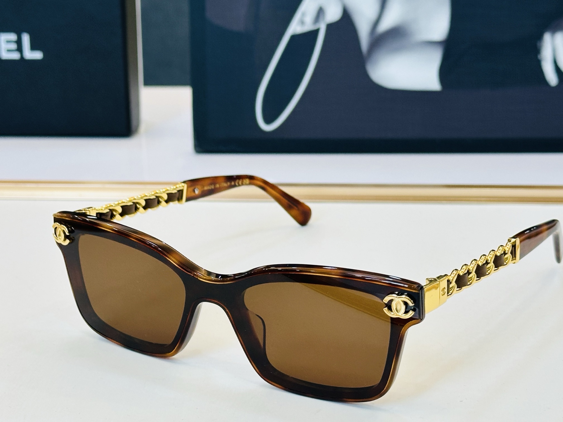 🆕 【CHANE*/香家】MODEL:CH1911 size：54口20-143 💅🏻💓b太阳镜