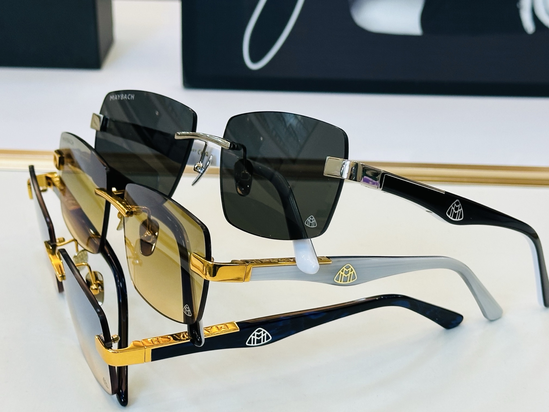 高品质 迈巴赫 🎉🎉做工精美💕💕MAYBAC*H Z161 Size：60口17-143 质感十足 b👍