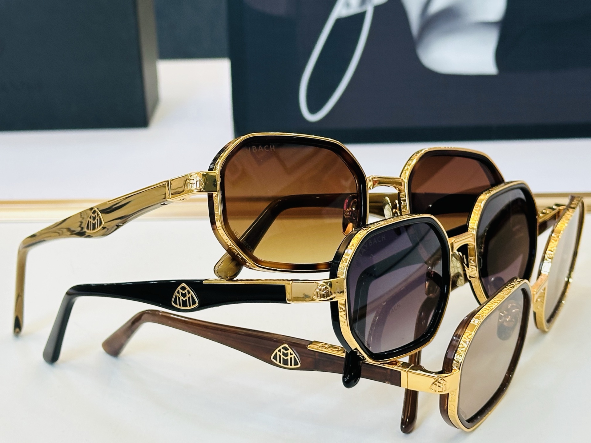 高品质 迈巴赫 🎉🎉做工精美💕💕MAYBAC*H Z178 Size：54口22-143 质感十足 b👍