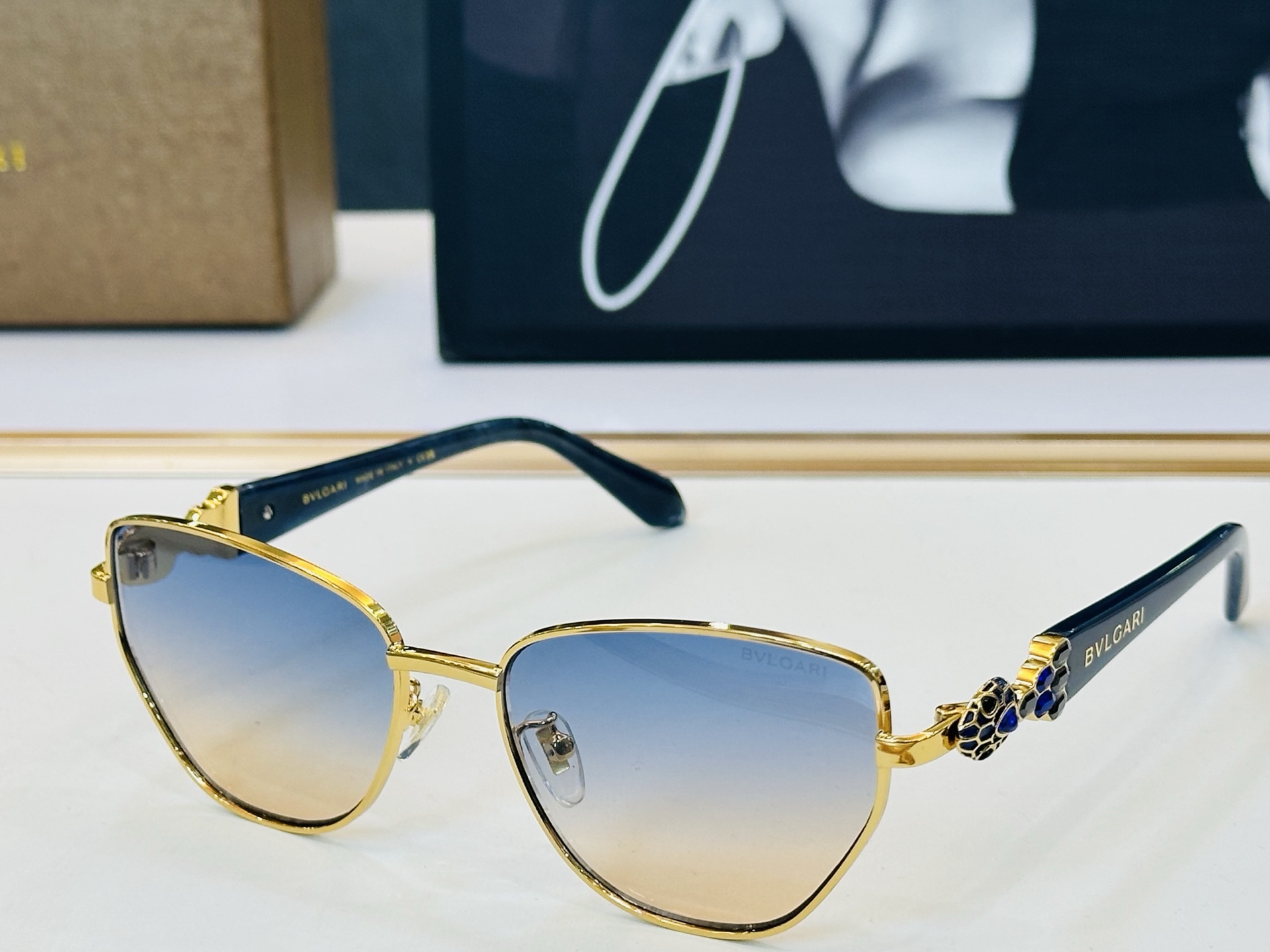 🆕款 官网同售 宝格家 BV1809LU 👍 Size ：56口17-145 绝对要买😎品质非常完美 b