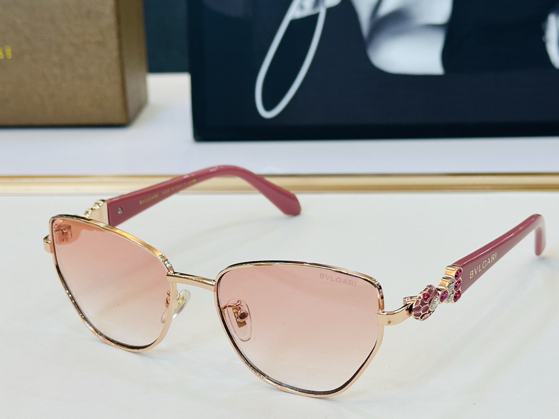 🆕款 官网同售 宝格家 BV1809LU 👍 Size ：56口17-145 绝对要买😎品质非常完美 b