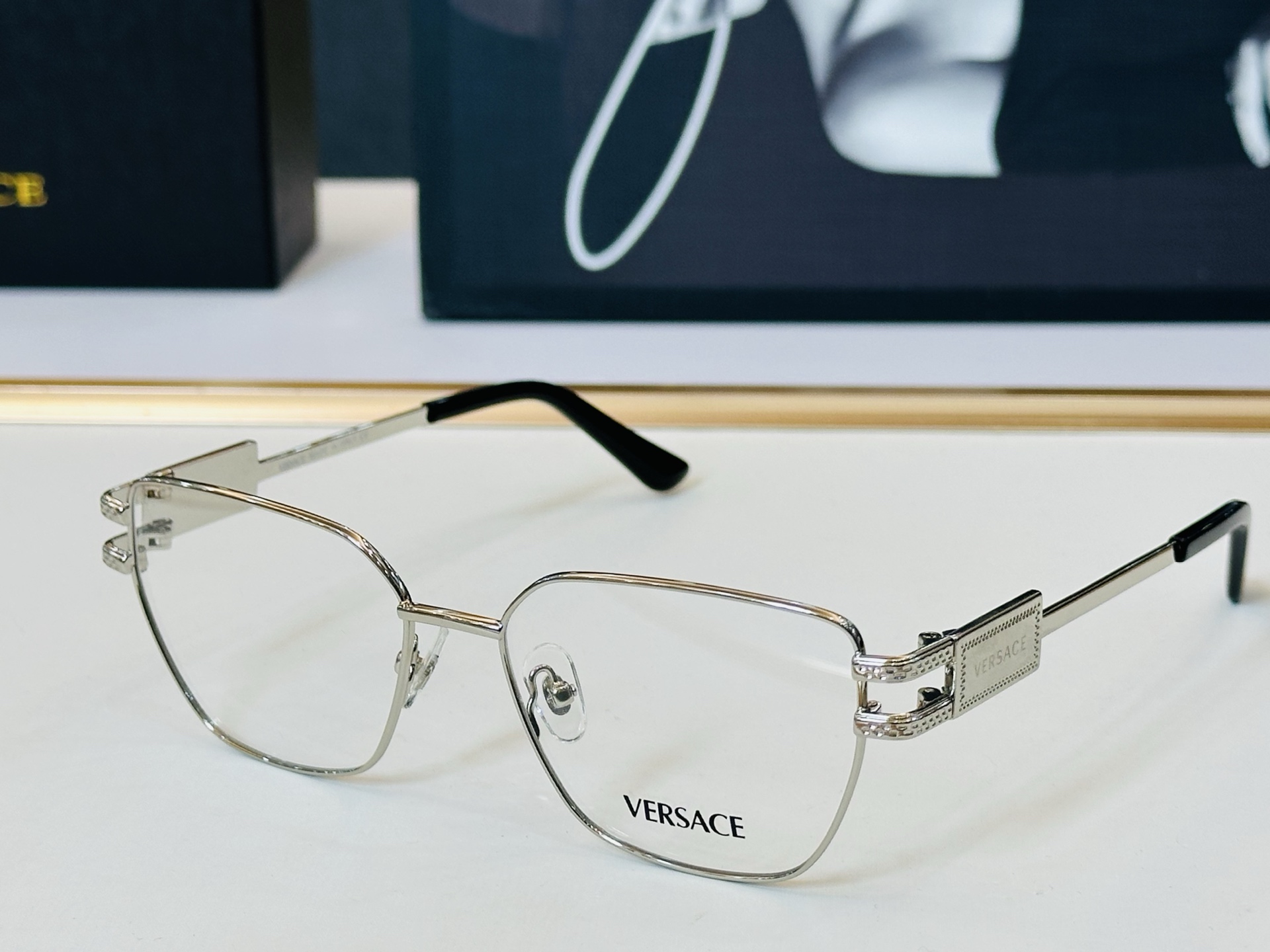 🎉🎉范思家 VERSACE✨✨✨MODEL：VE1301 Size：53口16-140 ✨L 有范