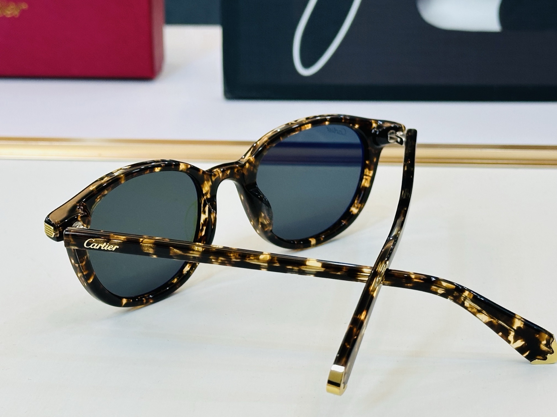 🆕 原版Cartie* 卡家 太阳镜 CT0584S Size：49口21-145 工艺精湛大牌品 C戴